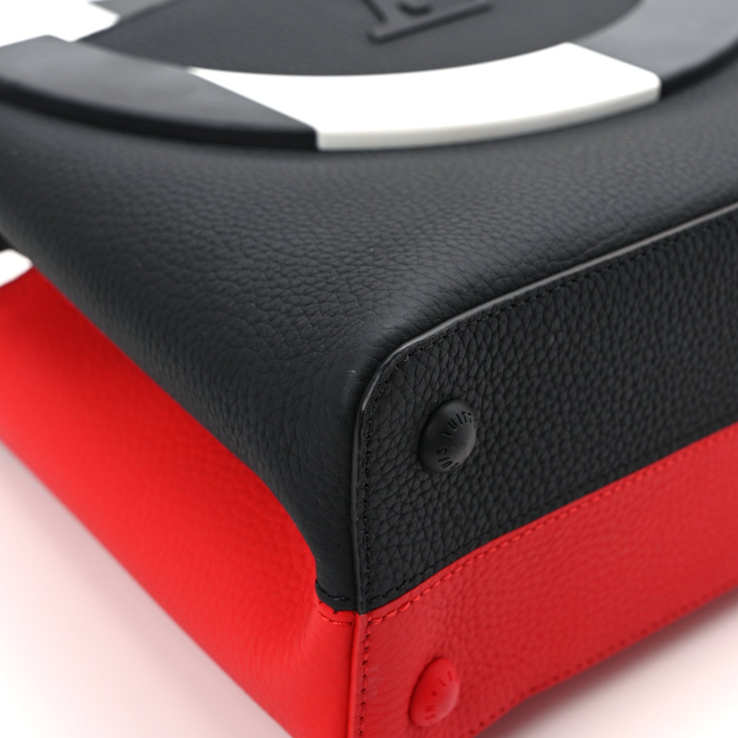 Louis Vuitton Calfskin Bolsa Capucines Black Rouge 10 of 12