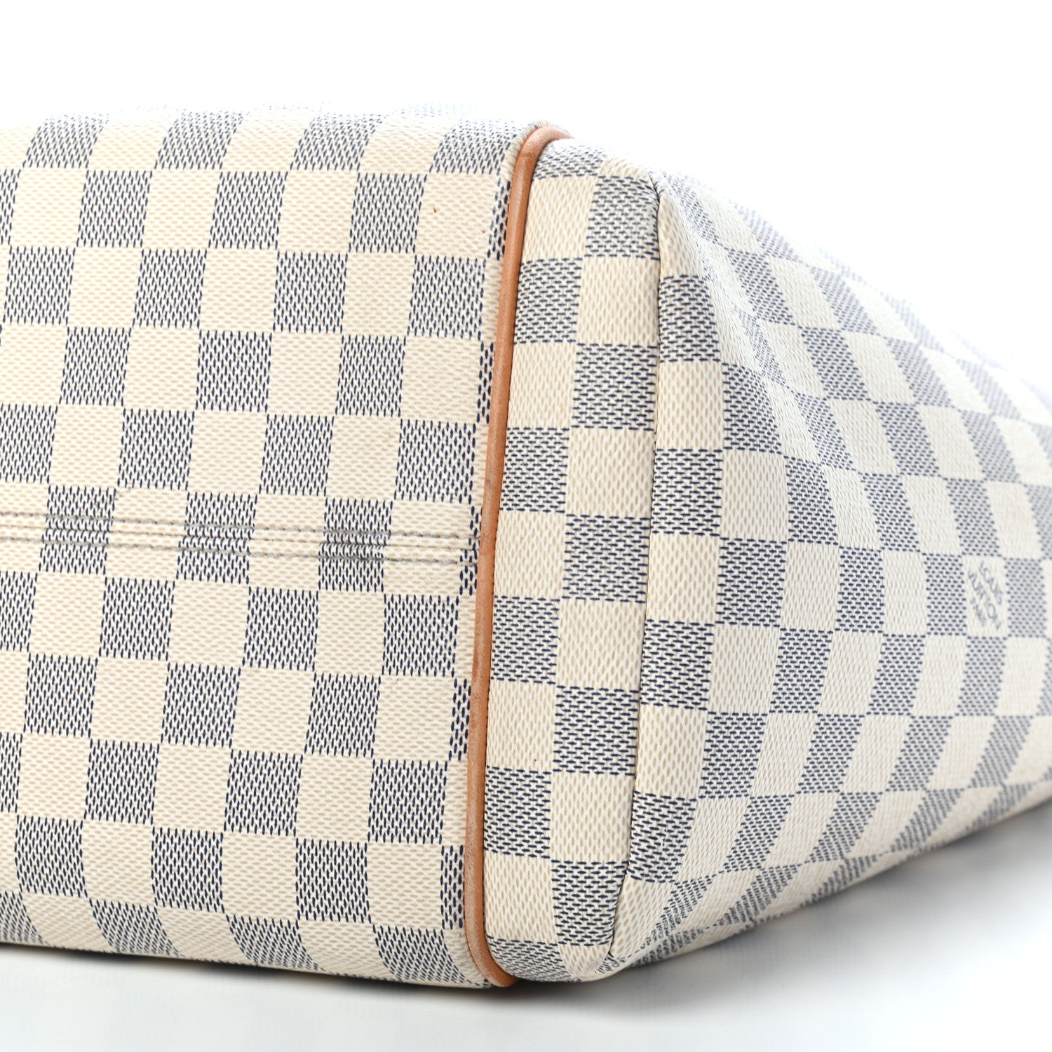 Louis Vuitton Damier Azur Totally MM 10 of 12