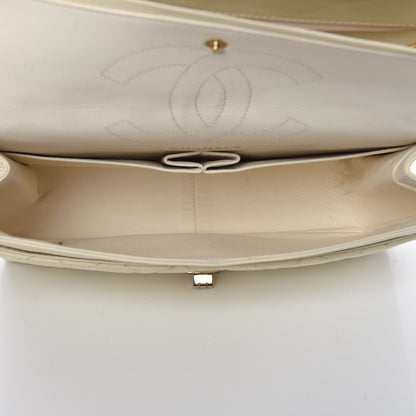 Chanel Aged Calfskin 2.55 Reissue 226 Flap Ivory 5 of 20