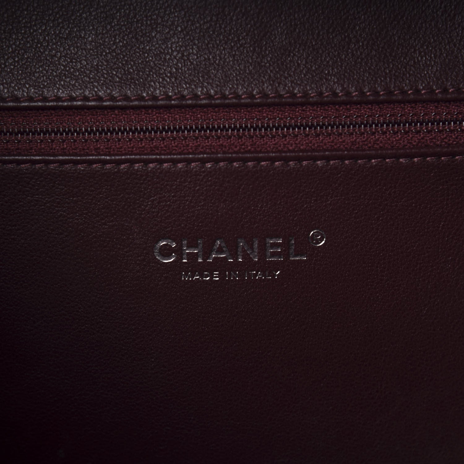 Chanel Metallic Caviar Quilted Large CC Filigree Vanity Case Silver 8 of 11