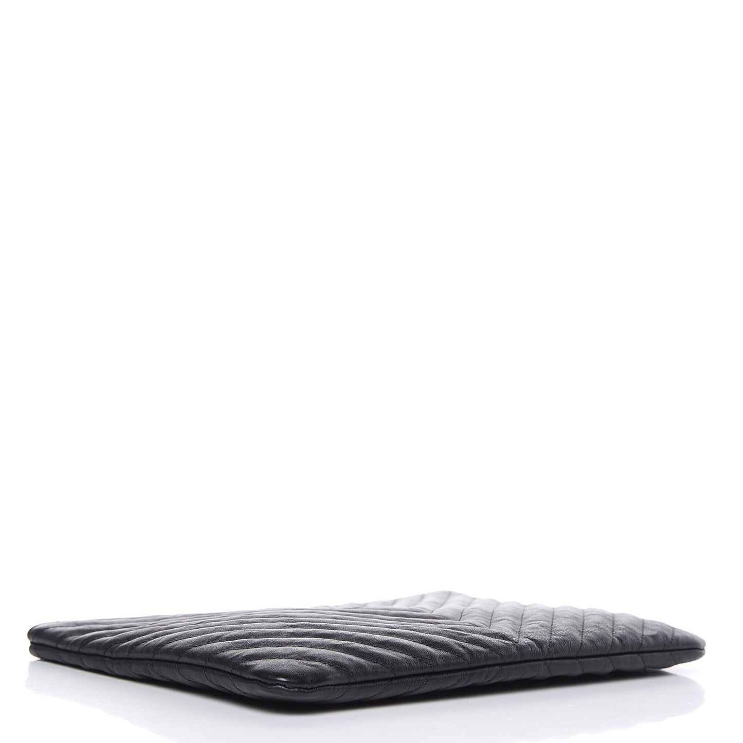 Crumpled Calfskin Chevron Quilted Medium Cosmetic Case Black