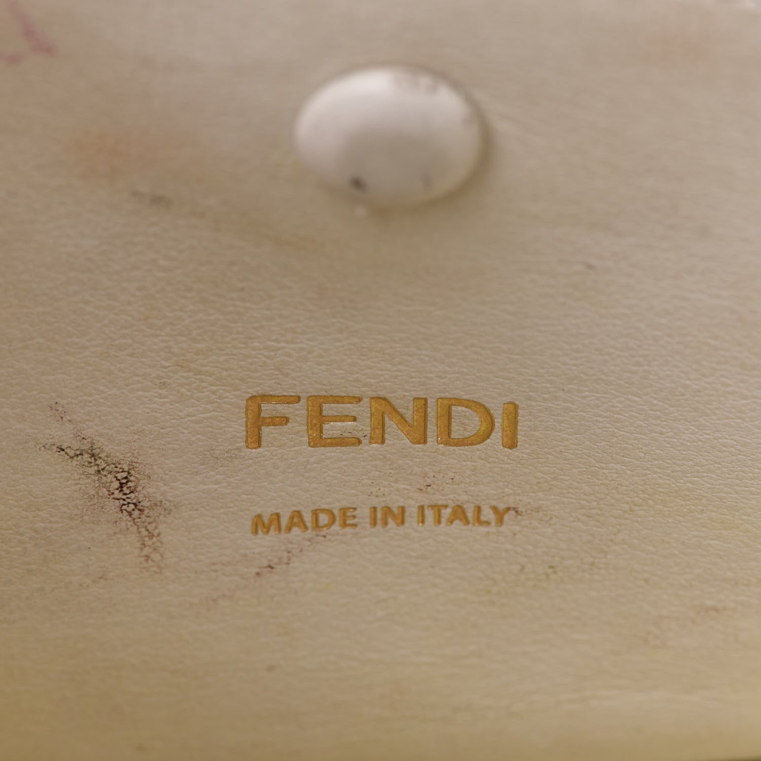 Fendi TPU FF Vitello Century F is Fendi Small Kan I Shoulder Bag White 6 of 23