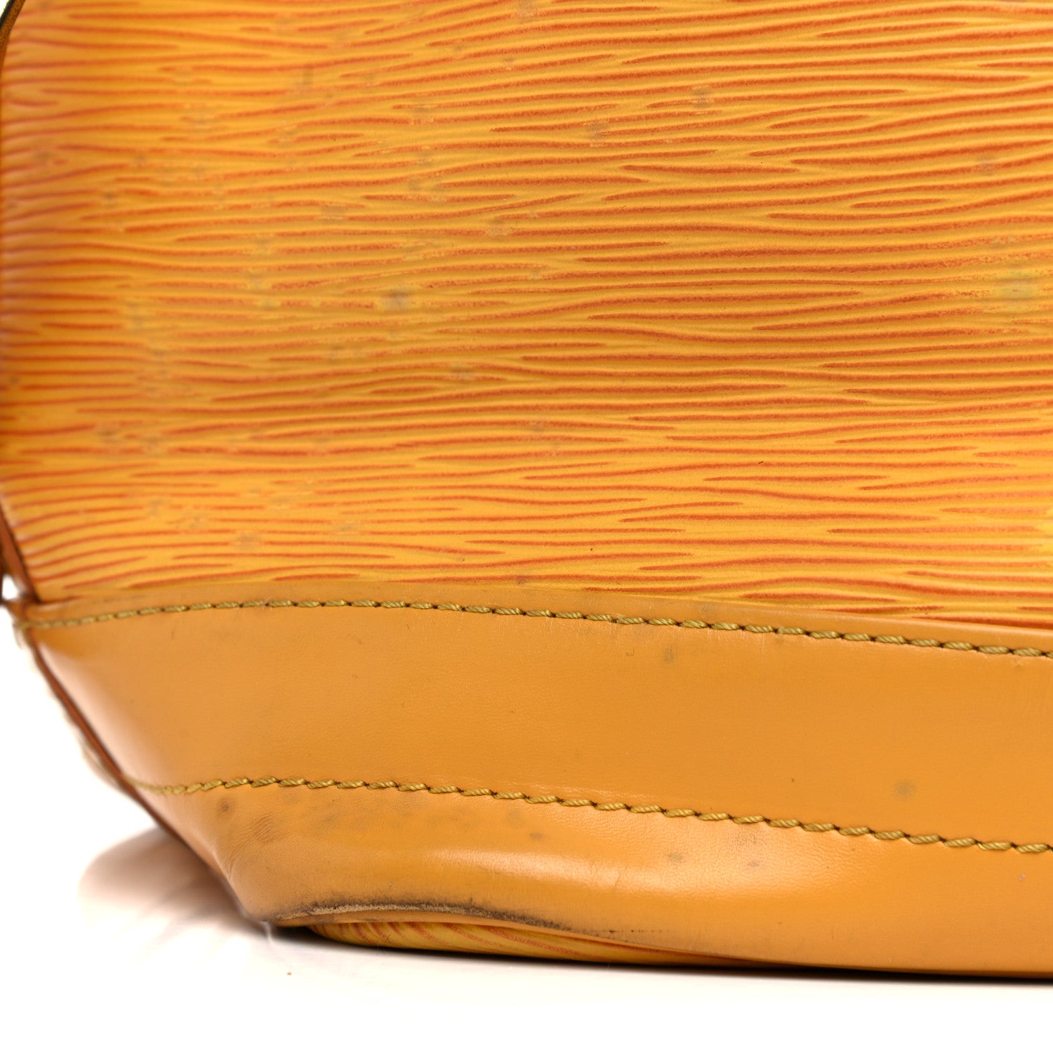 Louis Vuitton Epi Noe Tassil 21 of 45