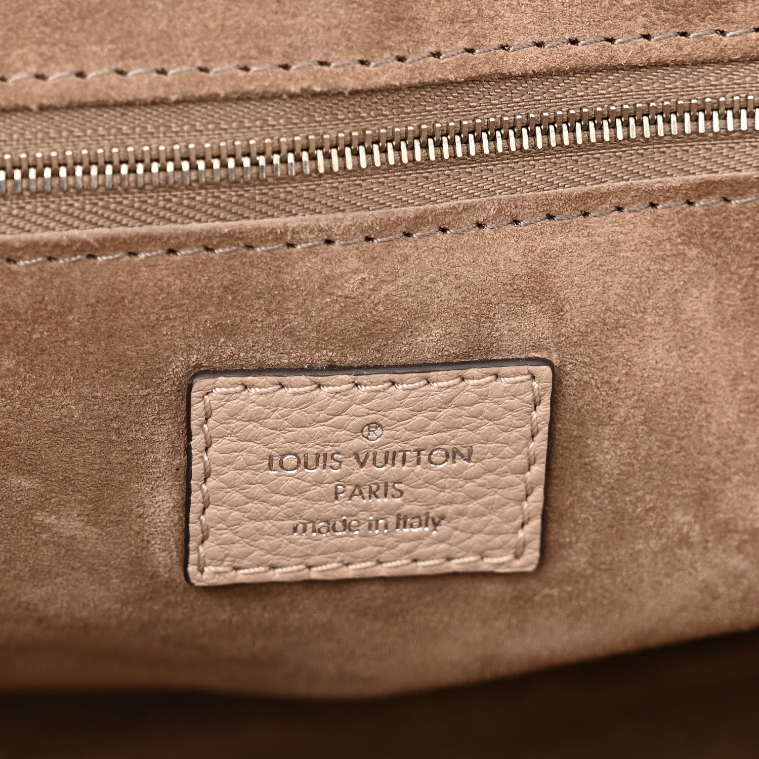 Louis Vuitton Veau Cachemire Soft Lockit PM Galet 6 of 16