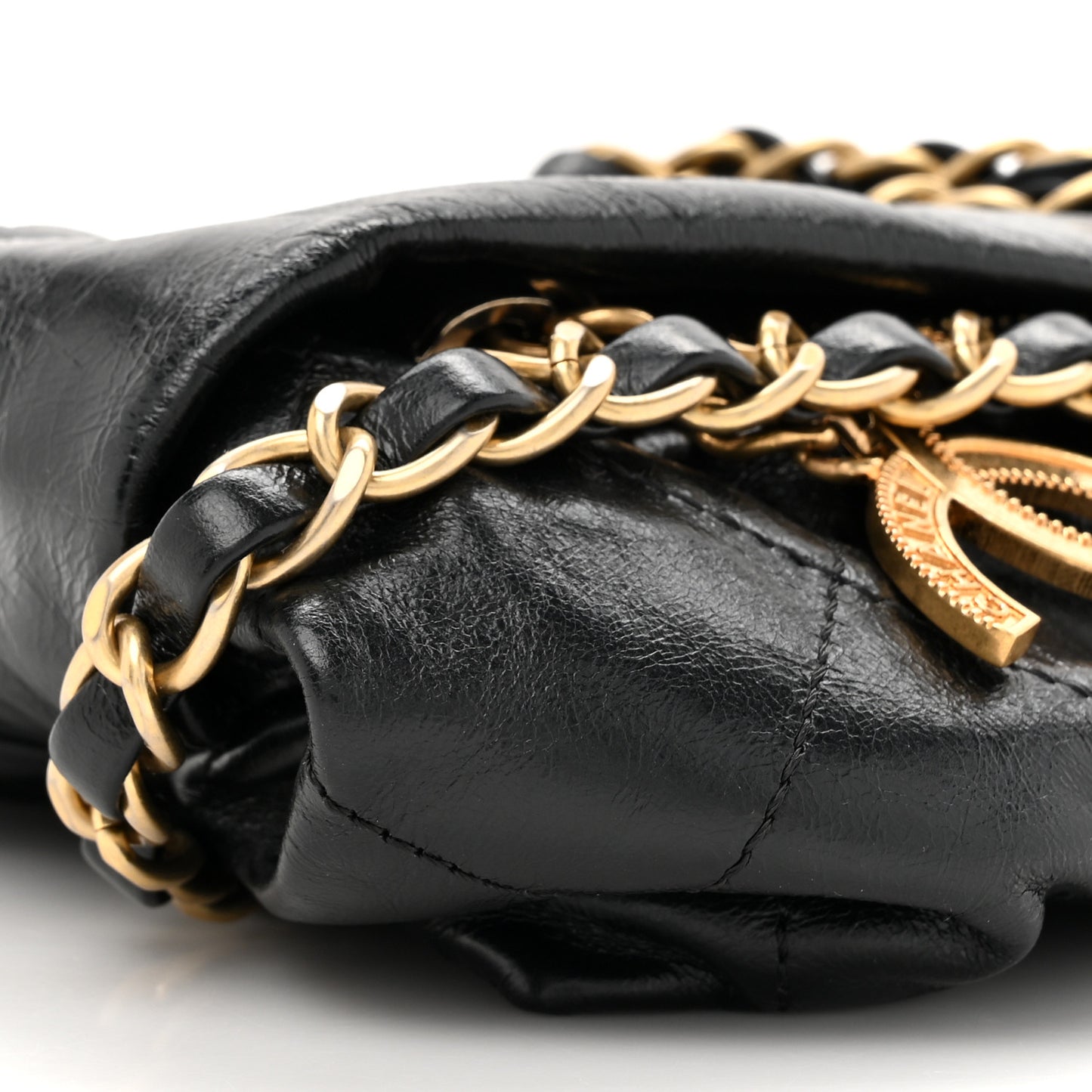 Calfskin Quilted Baluchon Black