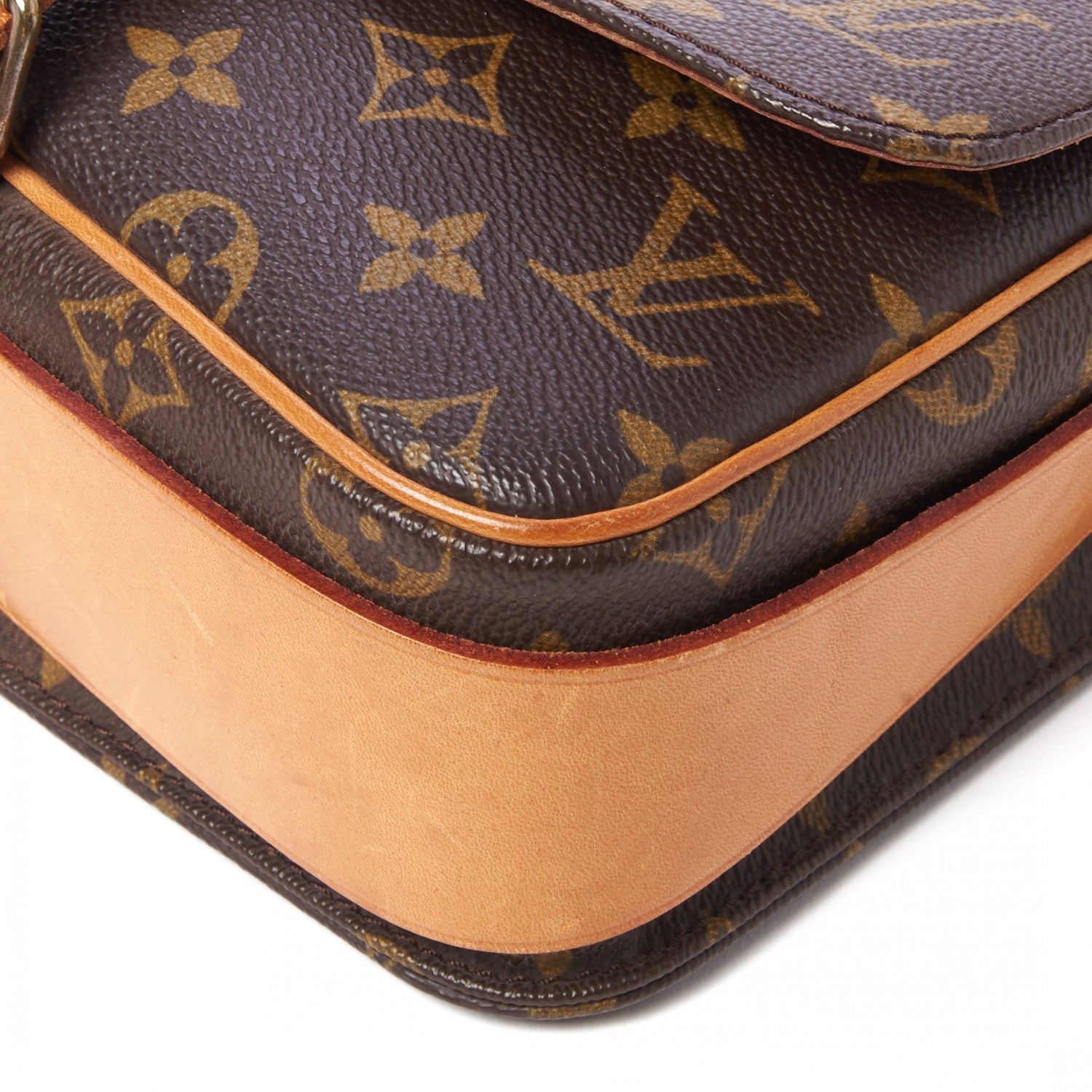 Louis Vuitton Monogram Cartouchiere 22 5 of 9