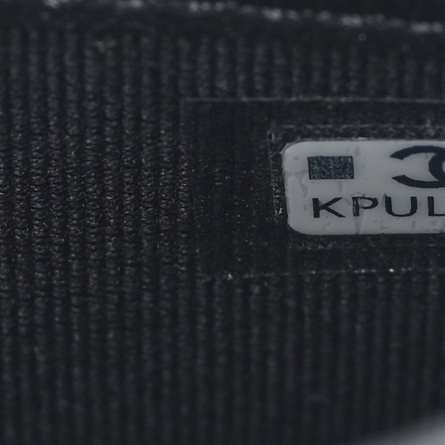 Lambskin Quilted Flap Phone Holder With Chain So Black