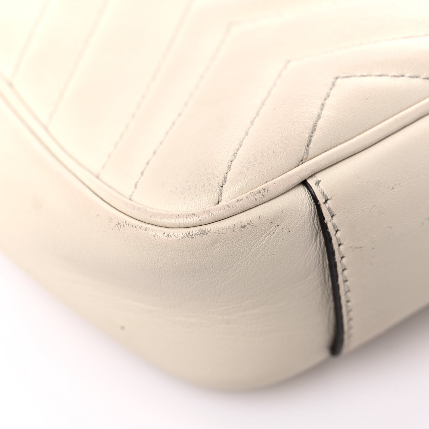 Calfskin Matelasse Mini GG Marmont Shoulder Bag White