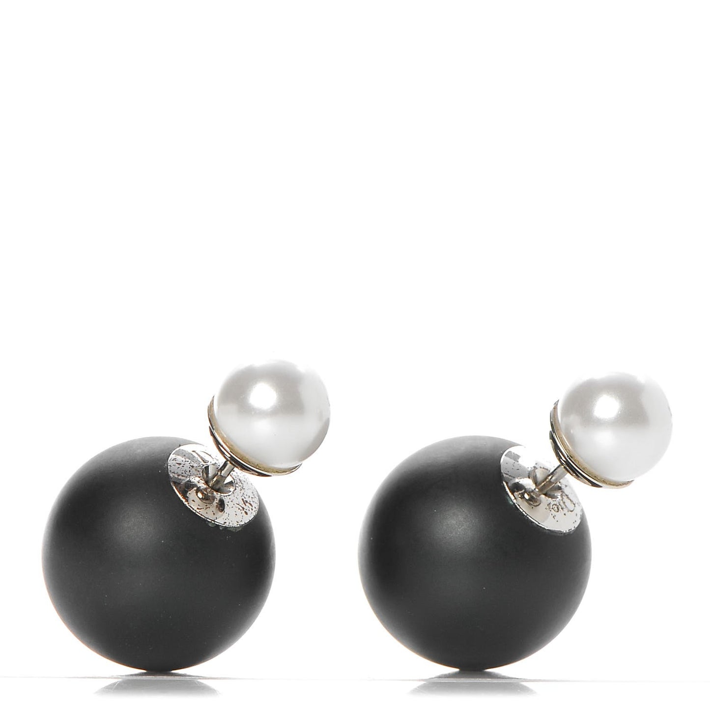 Mise En Dior Tribal Earrings Matte Black Pearl