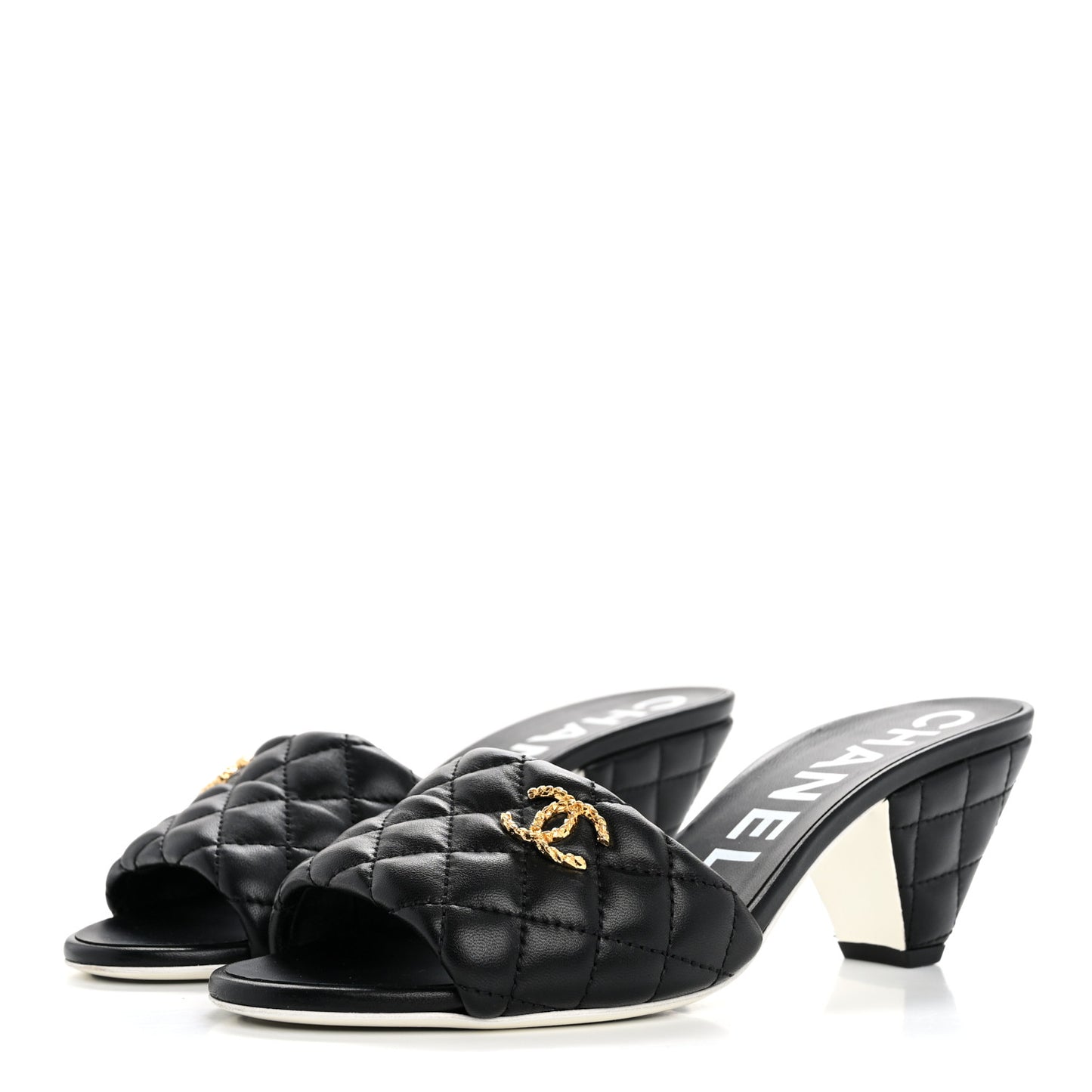 Lambskin Quilted Textured CC Mules 39 Black
