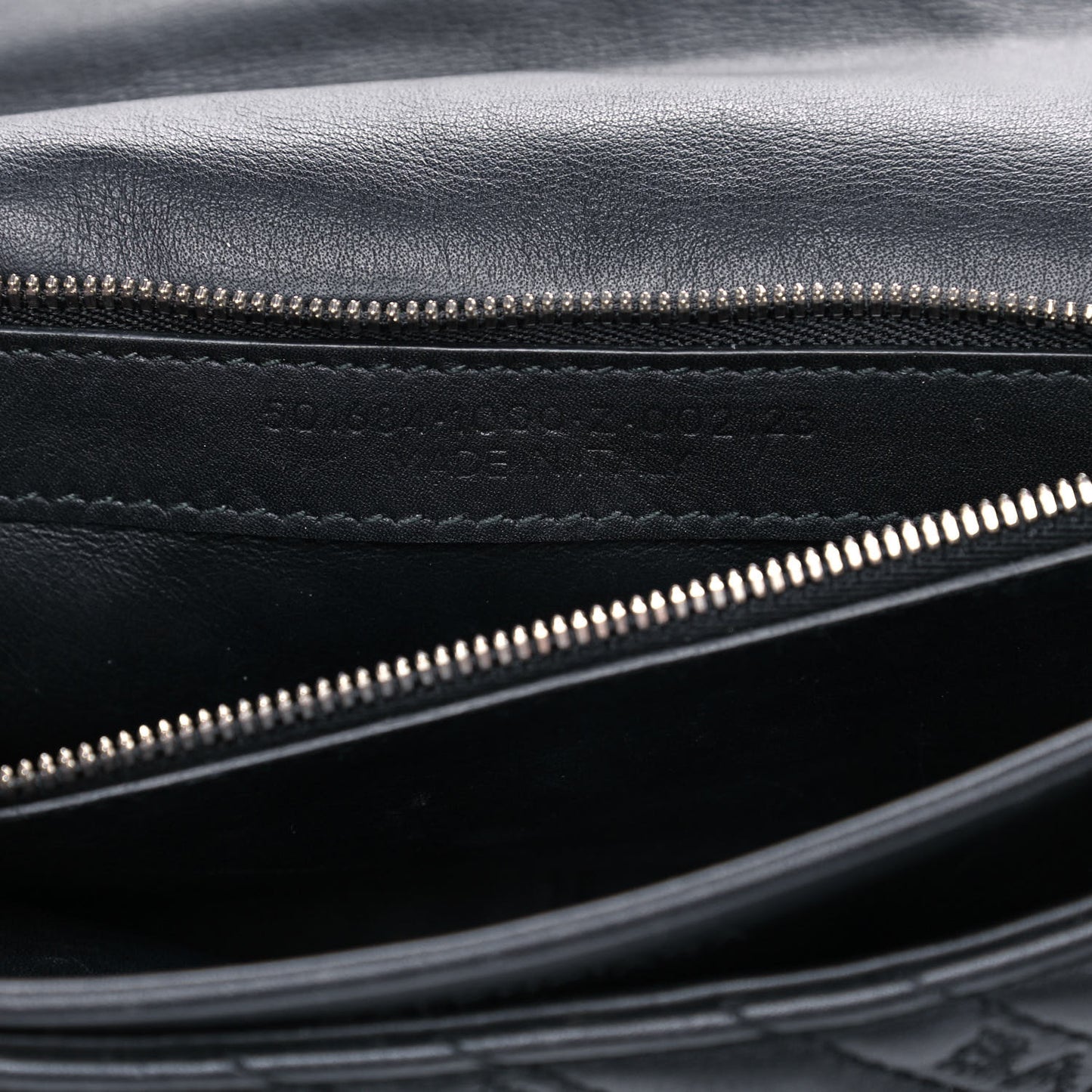 Calfskin Logo Matelasse M BB Chain Shoulder Bag Black