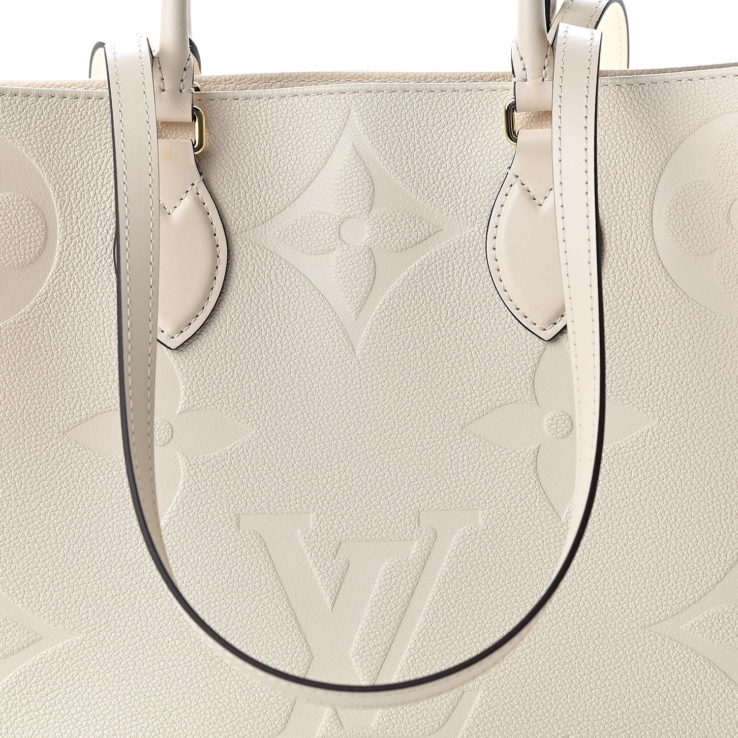 Louis Vuitton Empreinte Monogram Giant Onthego GM Creme 7 of 9