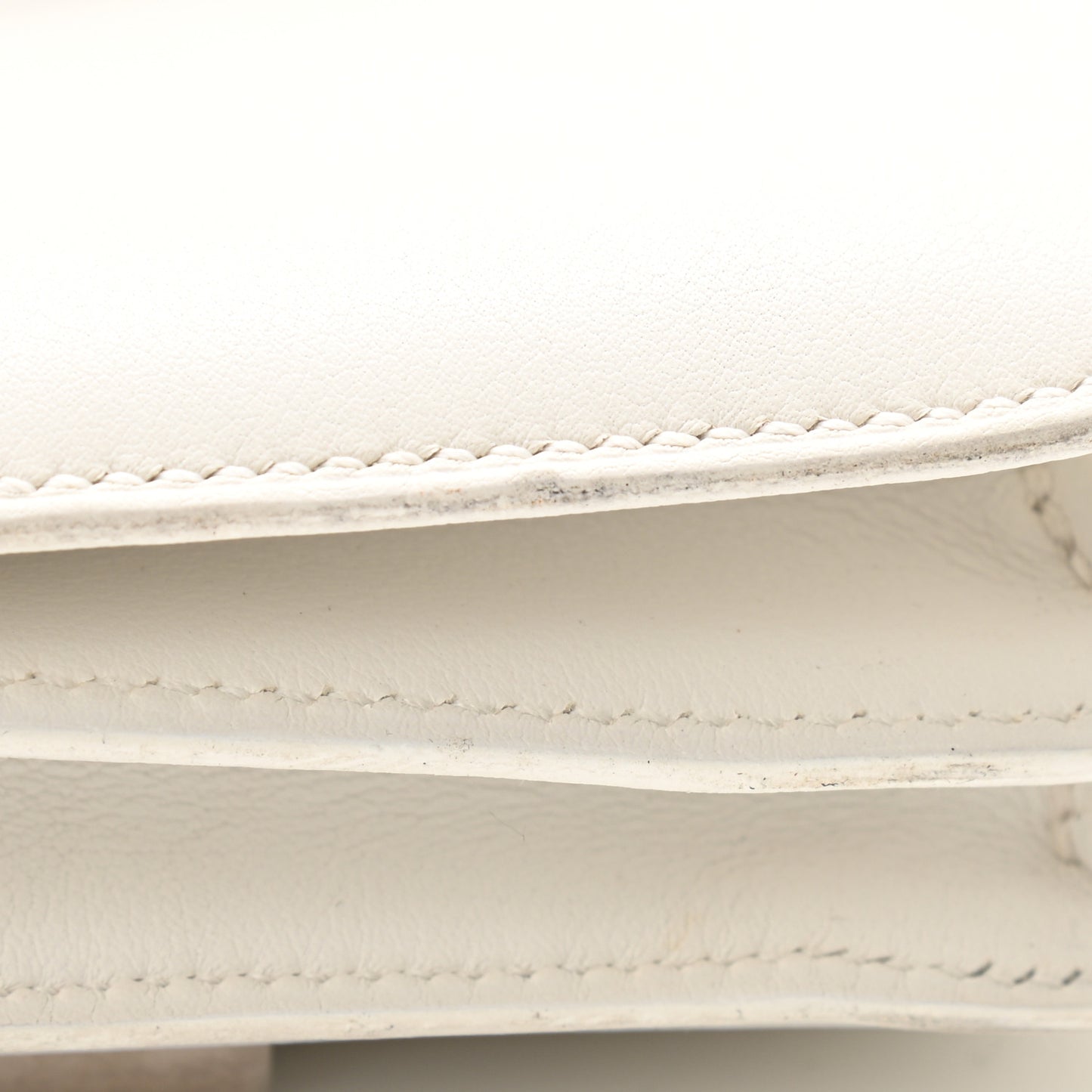 Swift Constance 18 White