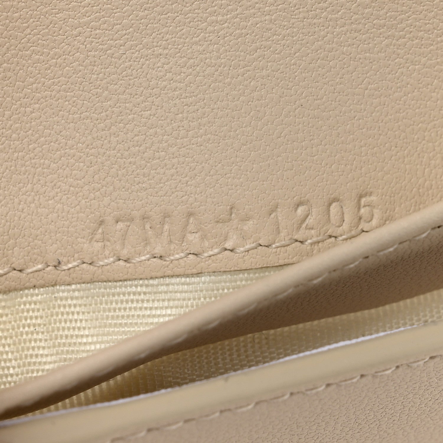 Christian Dior Grained Calfskin Supple Cannage Caro Dahlia Wallet Dusty Ivory 6 of 7