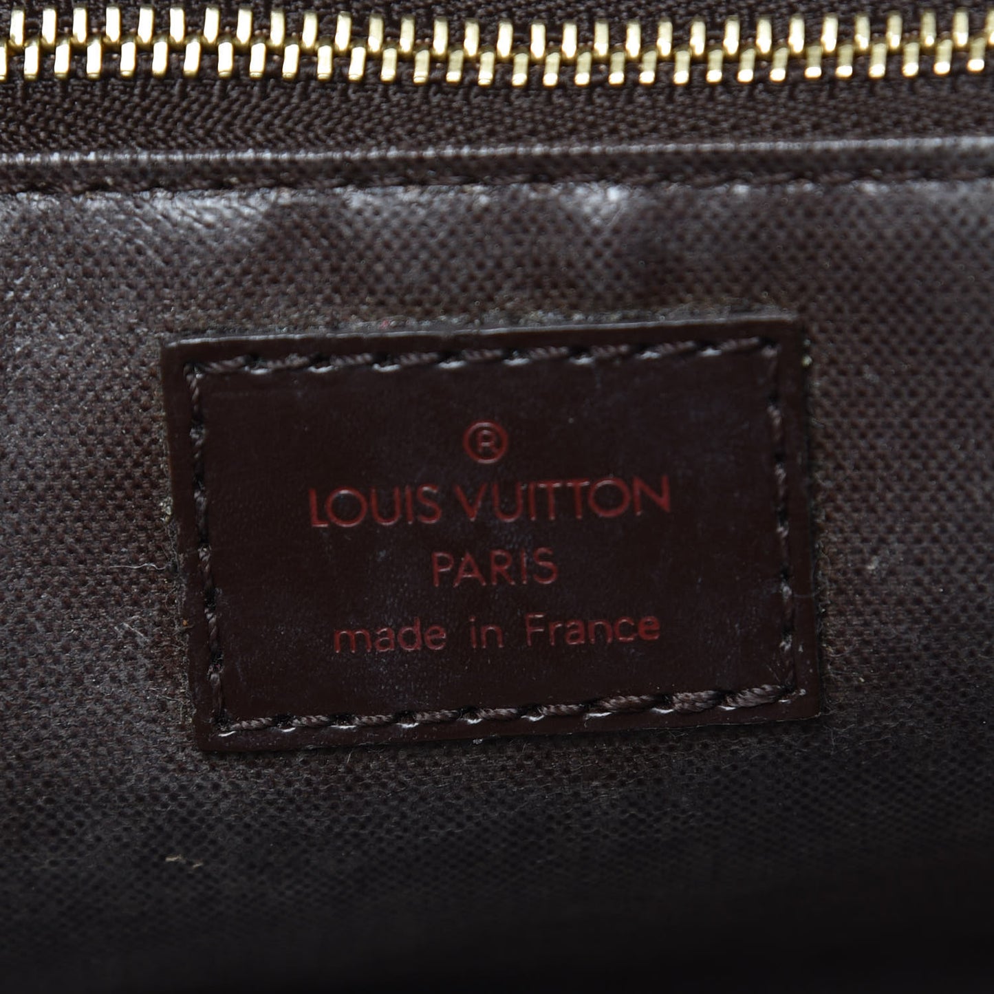 Damier Ebene Toiletry Bag 25