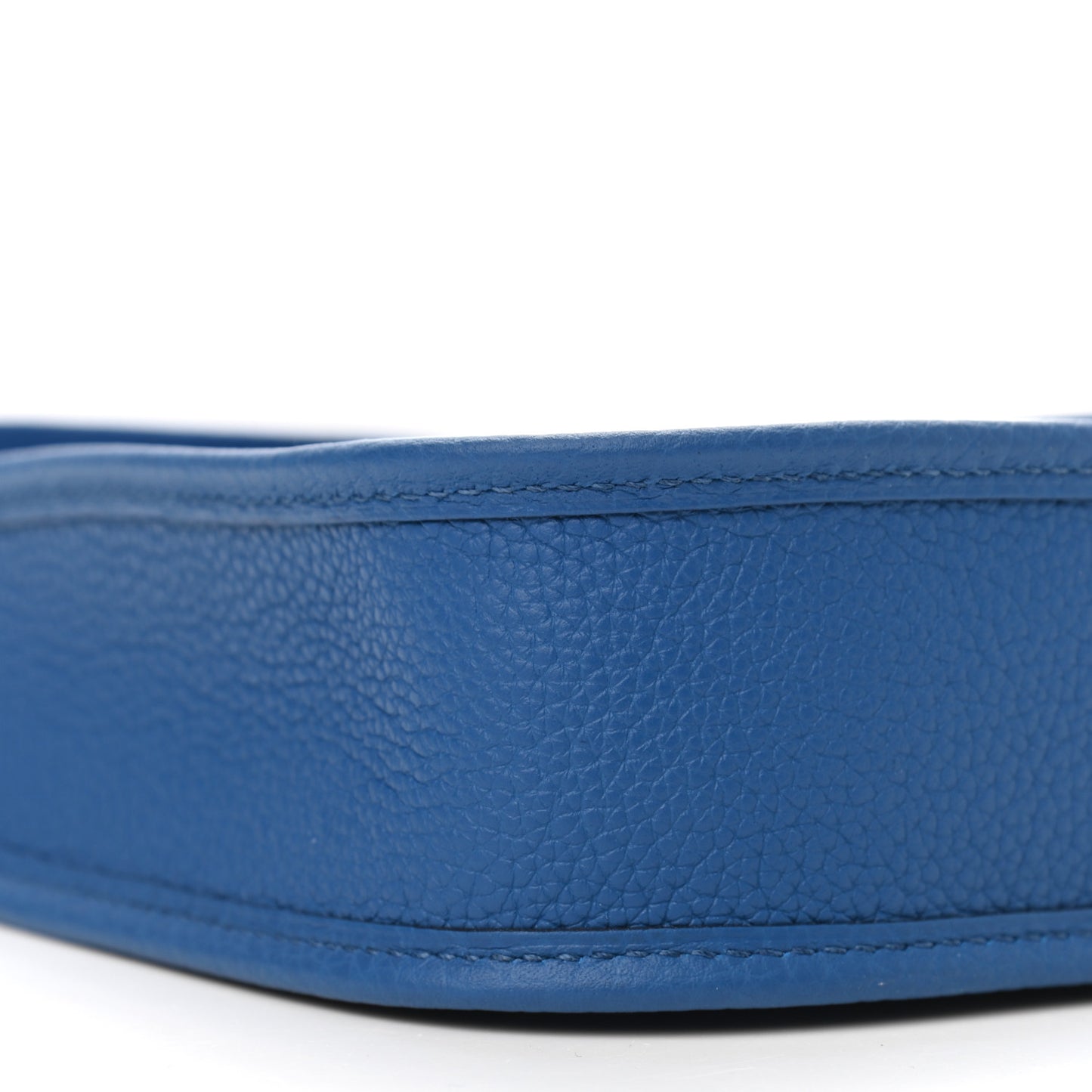 Taurillon Maurice Evelyne TPM Bleu France