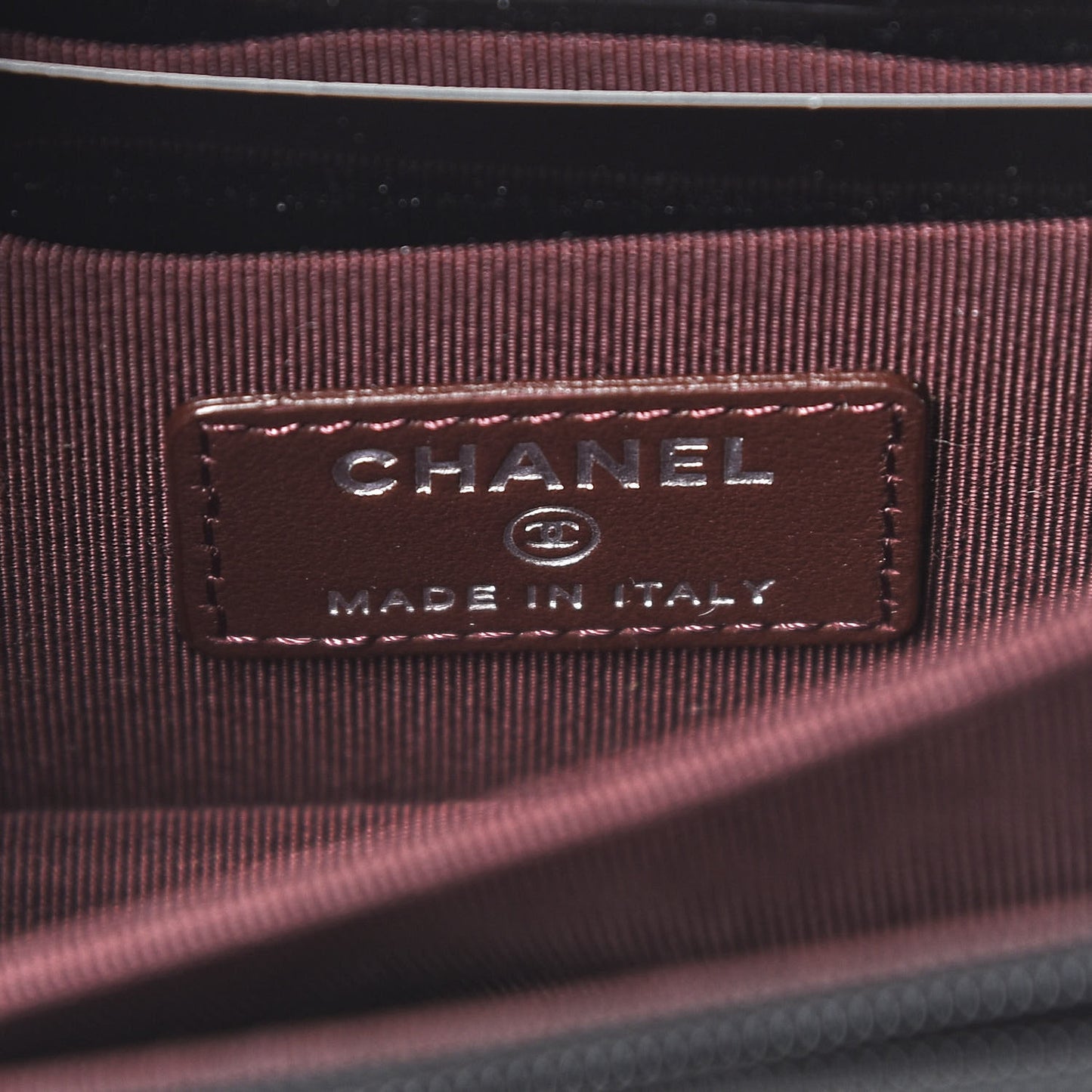 Caviar Quilted Mini Wallet On Chain WOC Black