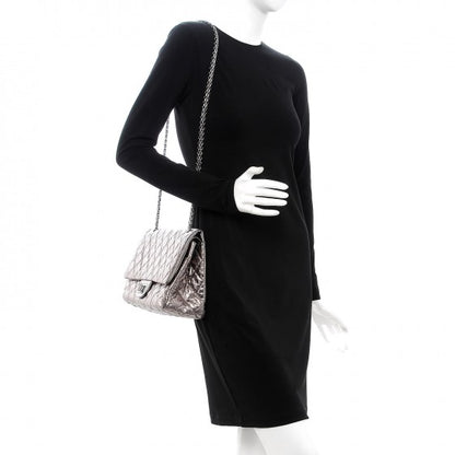 Chanel Metallic Calfskin Striped 2.55 Reissue 227 Silver 5 of 18
