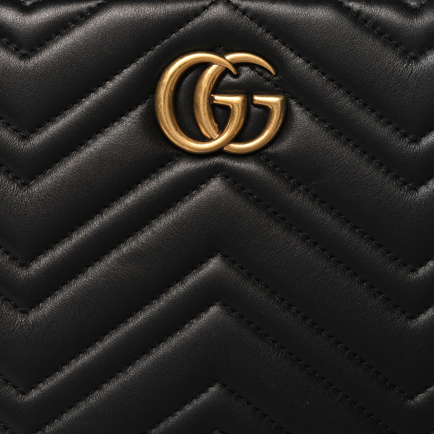 Calfskin Matelasse Small GG Marmont Tote Black