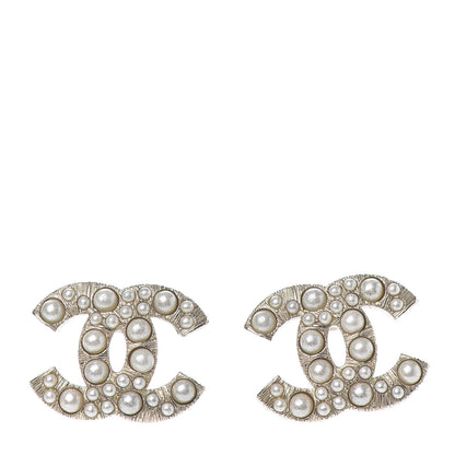 Chanel Pearl CC Earrings Gold 1 of 4