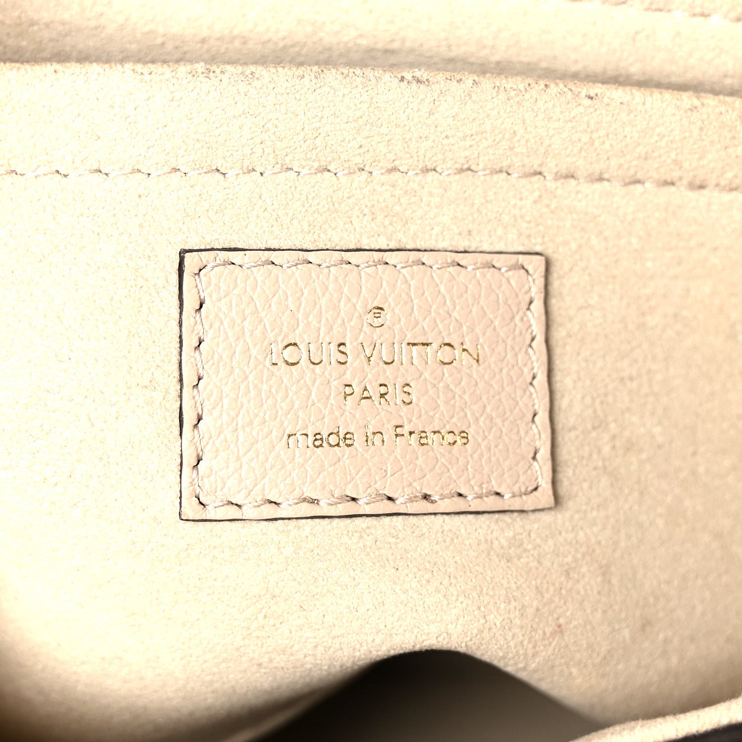 Louis Vuitton Grained Calfskin Lockme Tender Greige 6 of 11