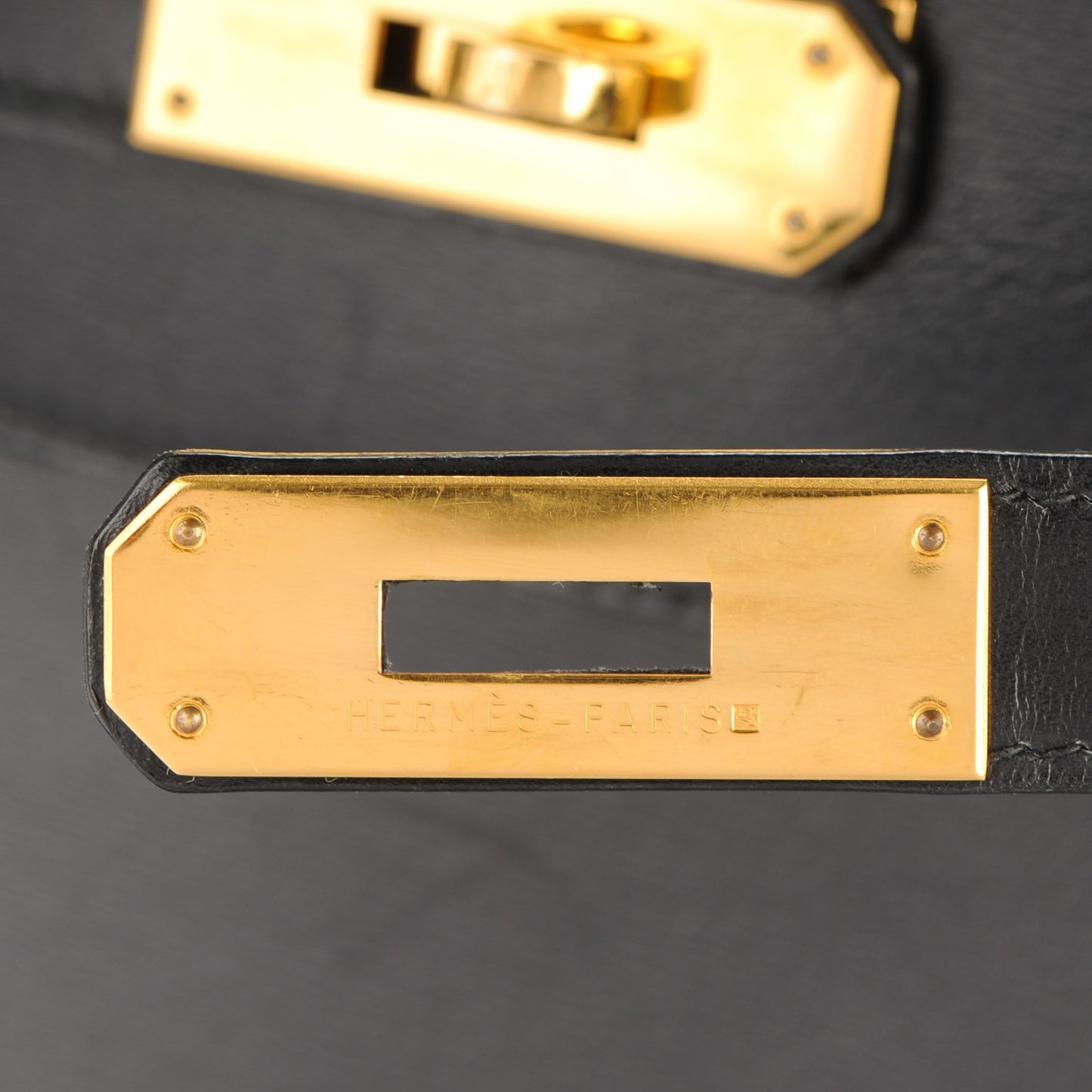 Box Kelly Sellier 32 Black