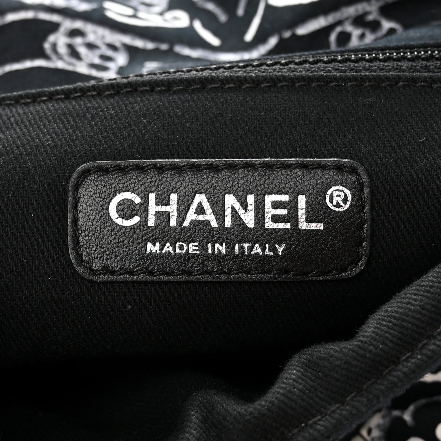 Cotton Quilted Small Bandana Single Flap Black