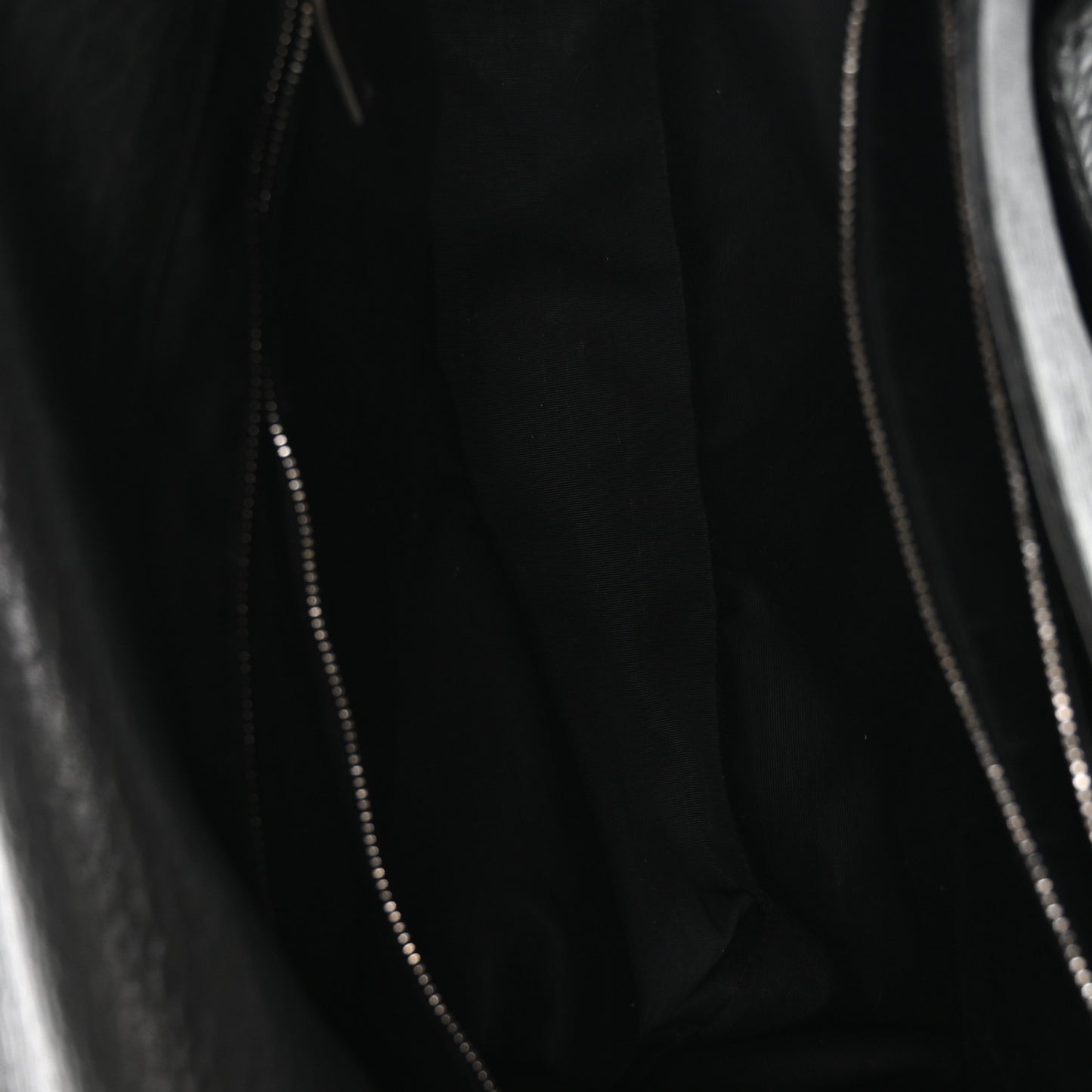 Grained Lambskin Monogram Oversized Niki Chain Satchel Black