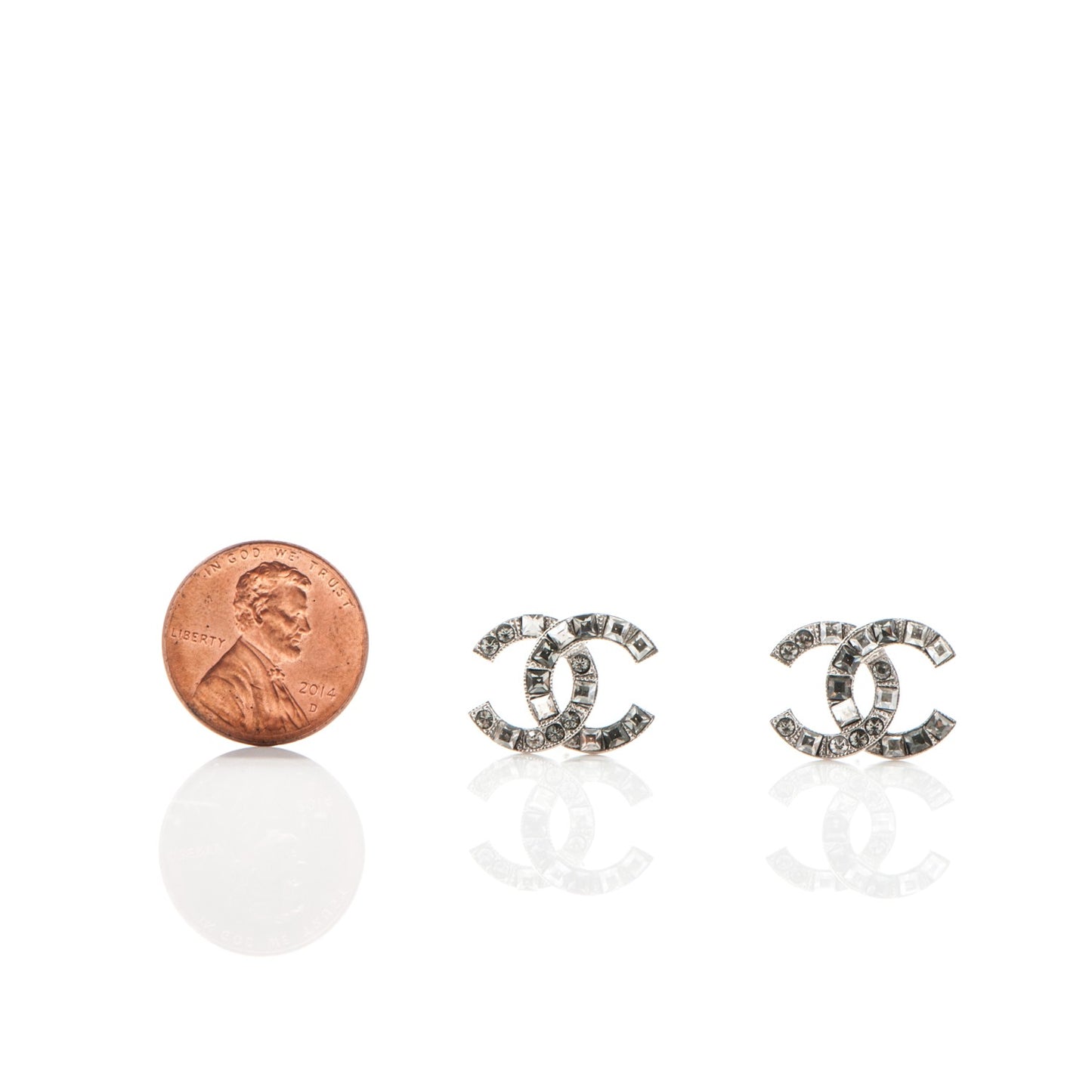 Baguette Crystal CC Earrings Silver Grey