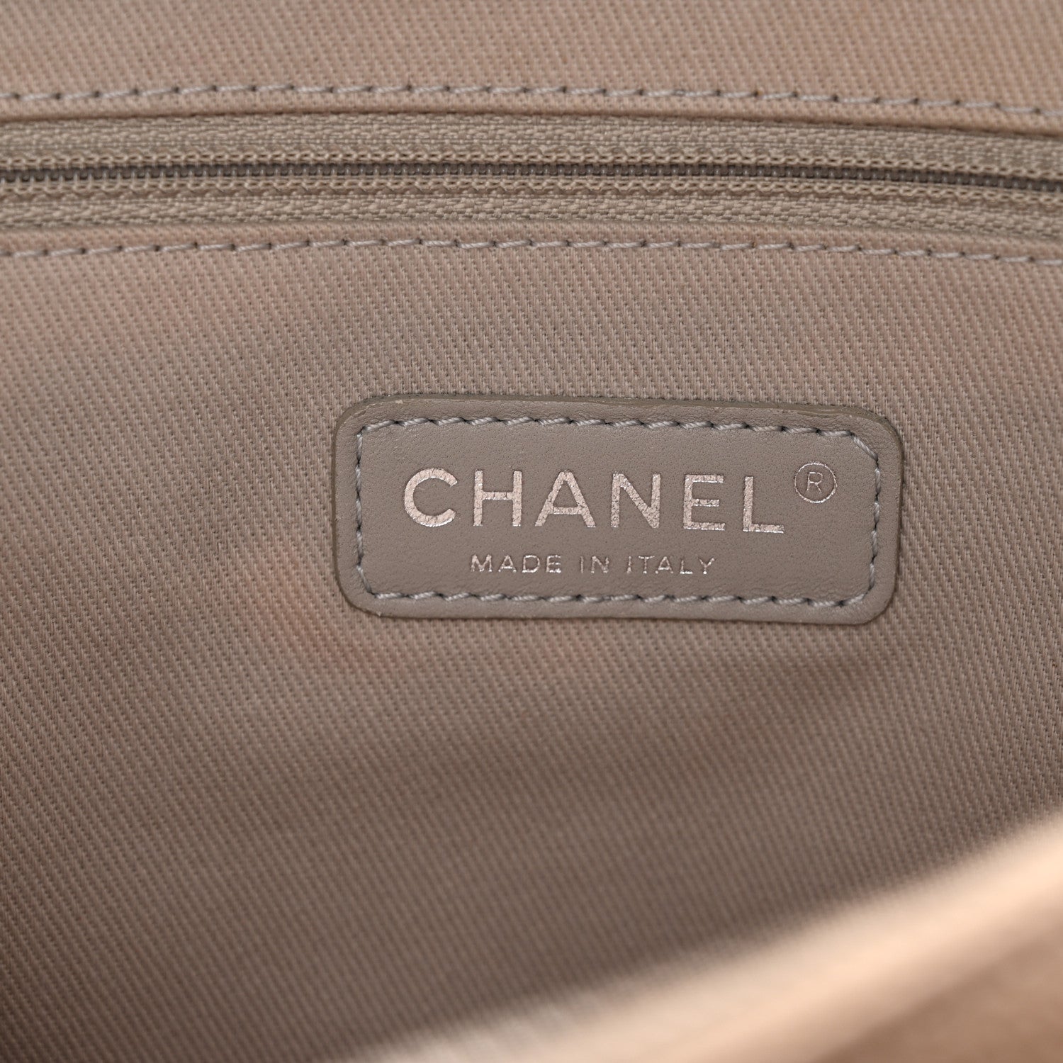 Chanel Caviar Quilted Jumbo Easy Flap Beige 6 of 10