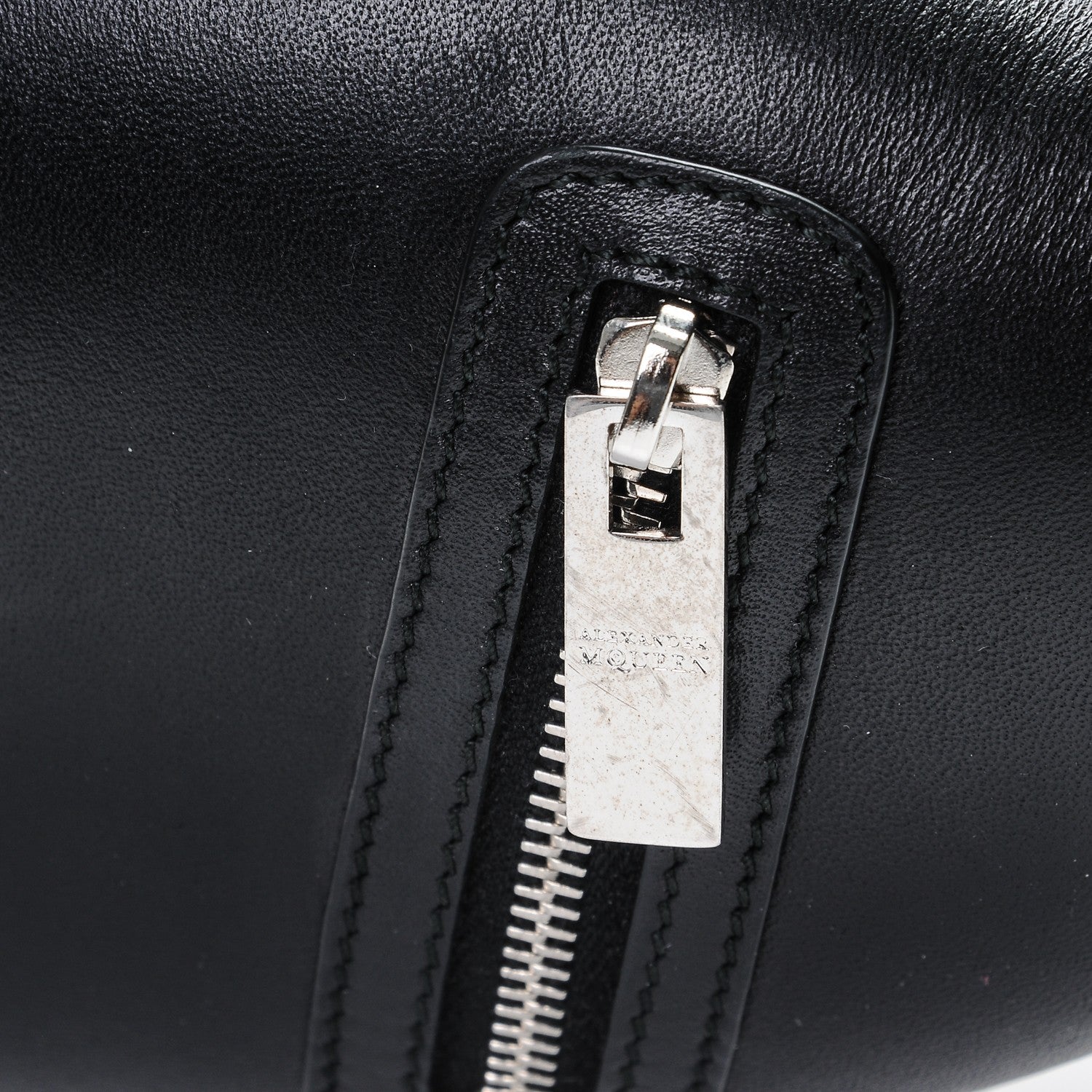 Alexander McQueen Nappa Skull Knuckle Oval Box Clutch Black 9 of 12