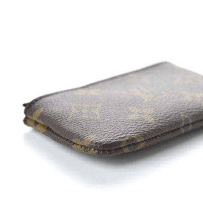 Louis Vuitton Monogram Key Pouch 6 of 9