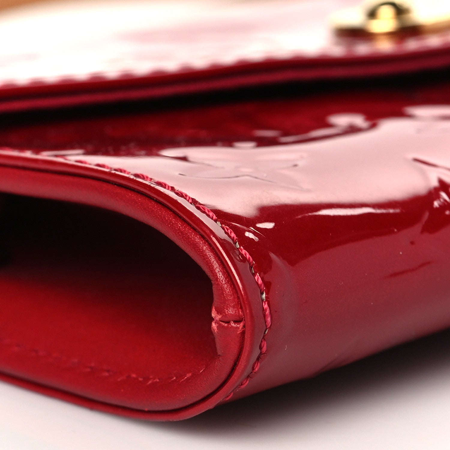 Louis Vuitton Vernis Sunset Boulevard Pomme D'Amour 8 of 10