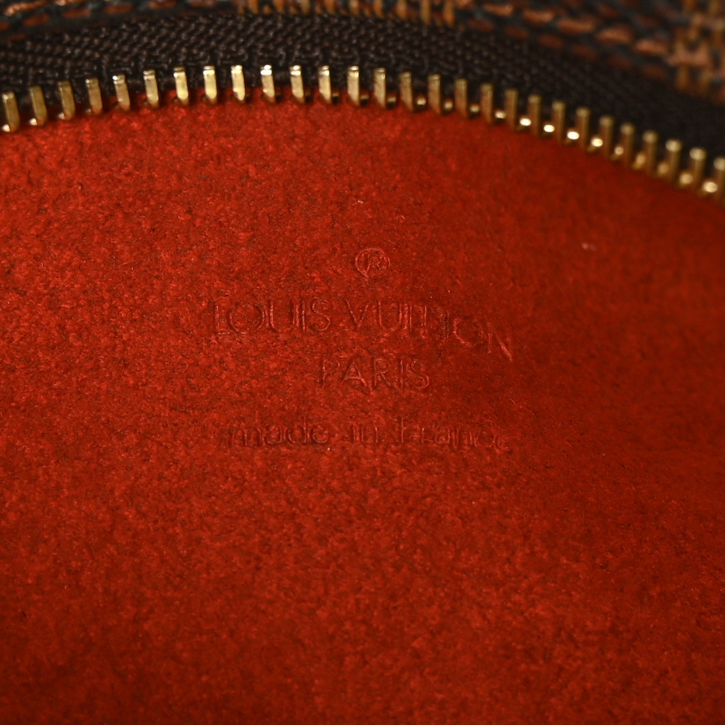Damier Ebene Manosque GM Pochette