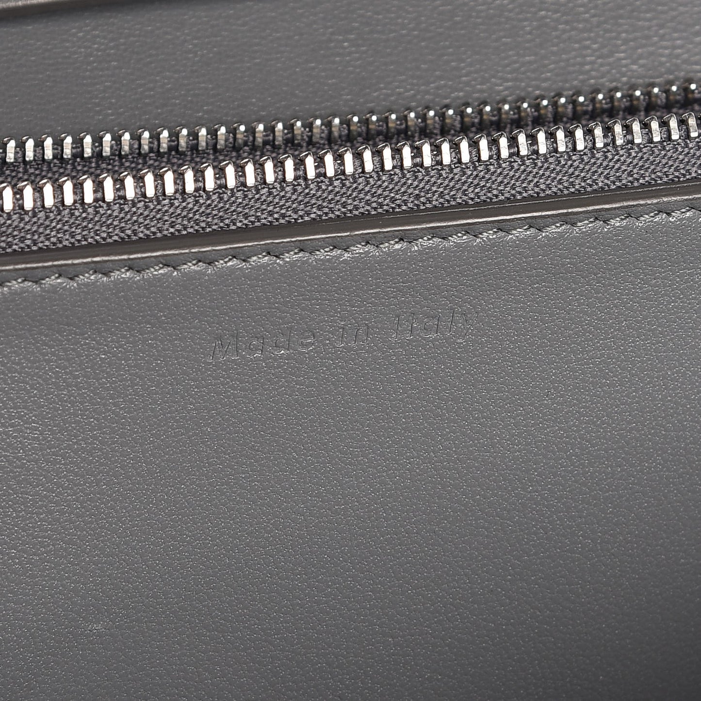 Box Calfskin Medium Classic Box Flap Bag Kohl