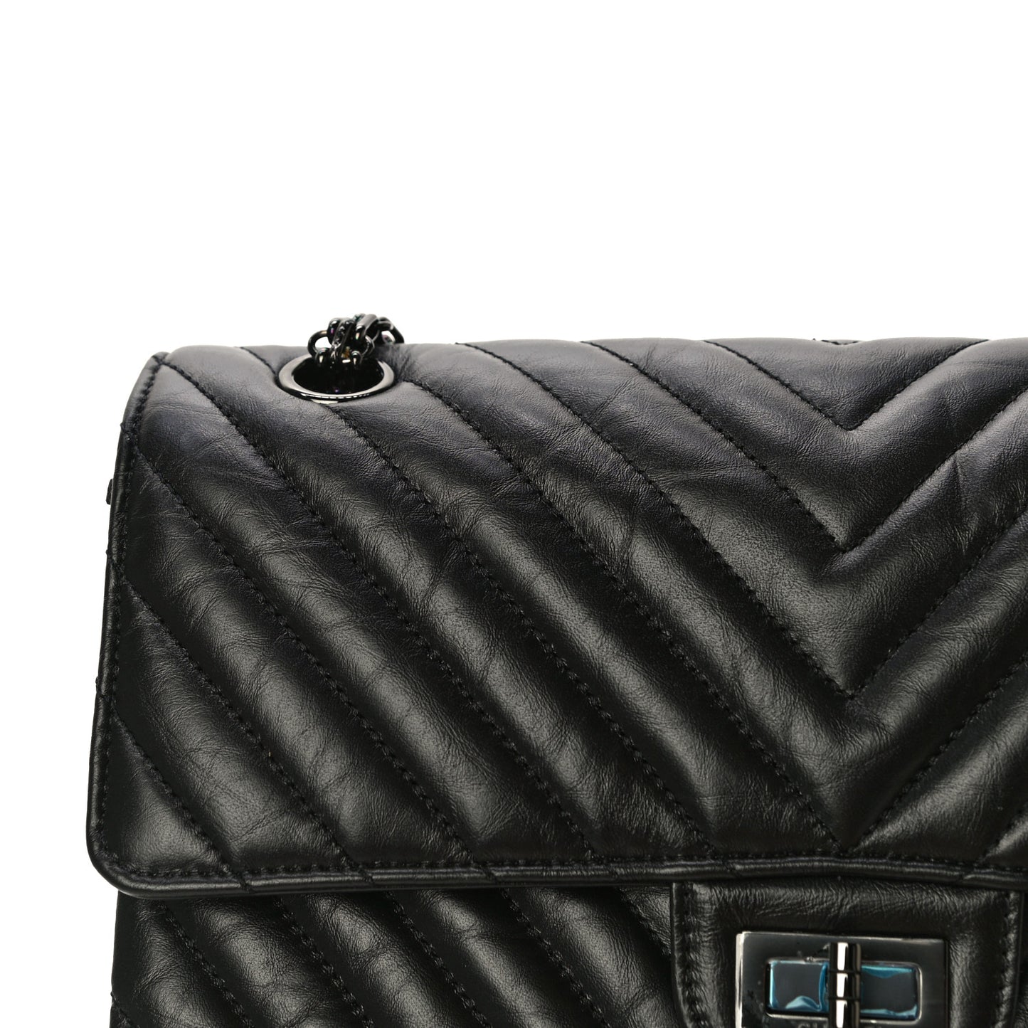 Aged Calfskin Chevron Quilted 2.55 Reissue 225 Flap So Black