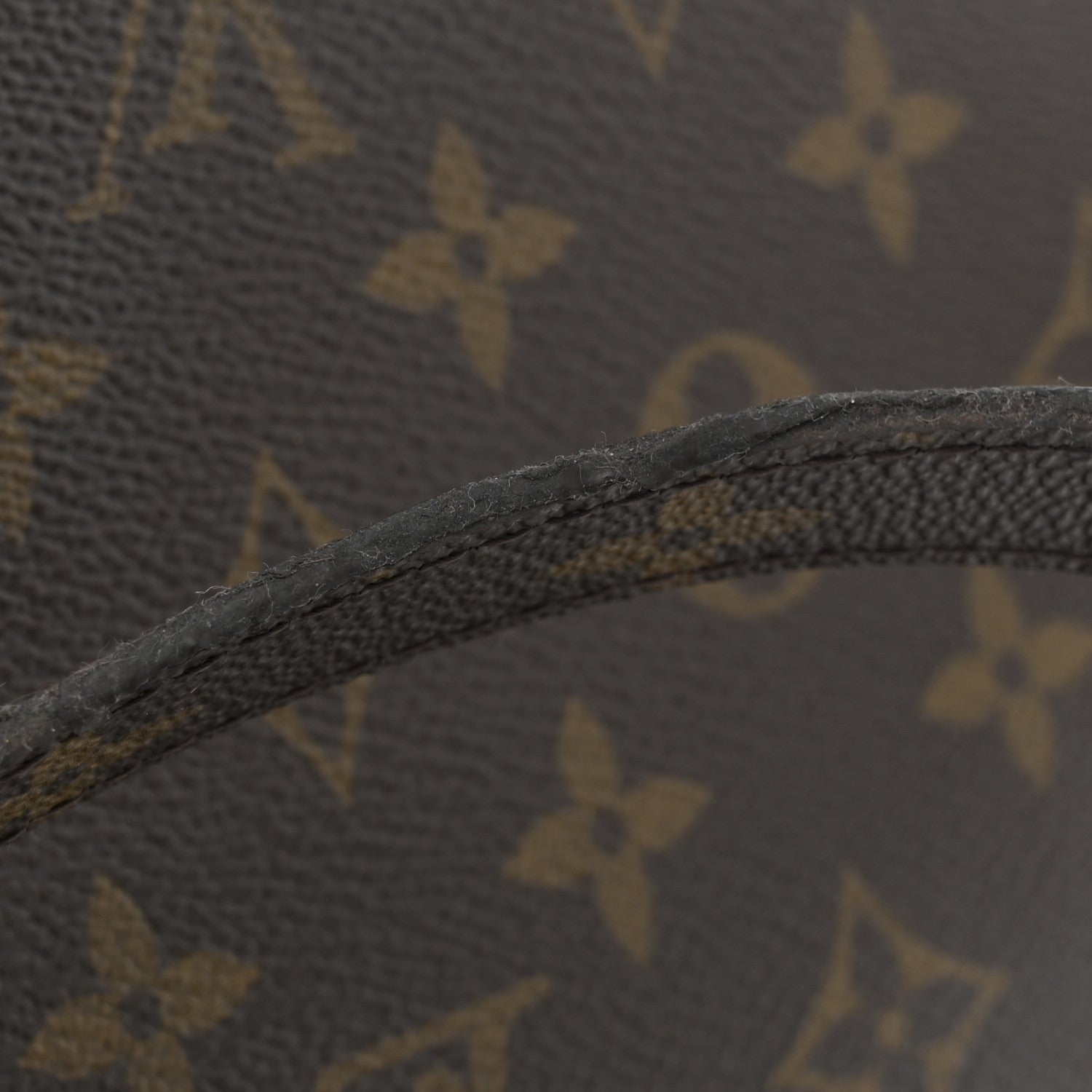 Louis Vuitton Monogram Pochette Metis 12 of 12