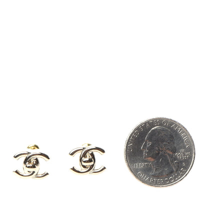Chanel Metal CC Turnlock Earrings Gold 2 of 4