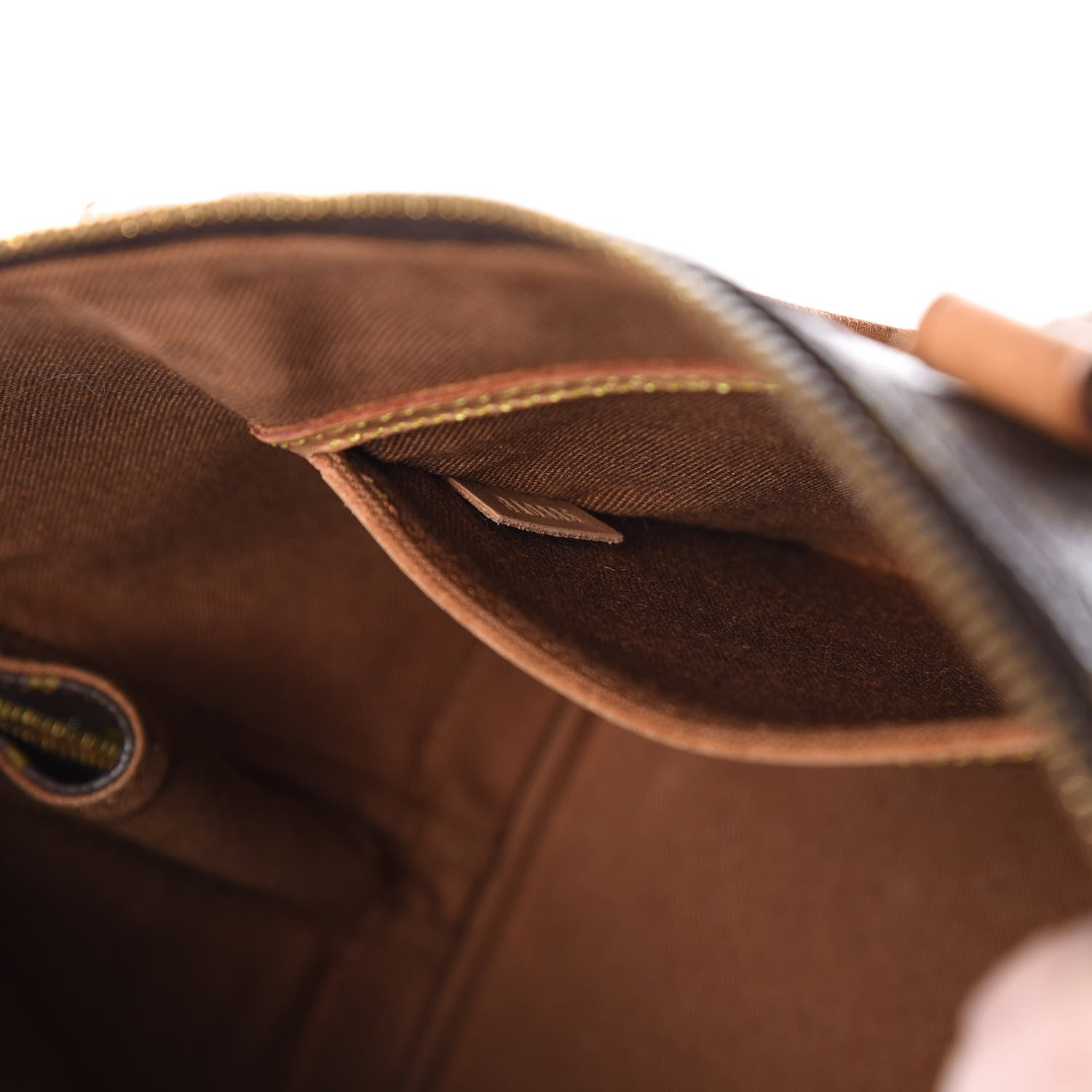 Louis Vuitton Monogram Alma PM 10 of 11
