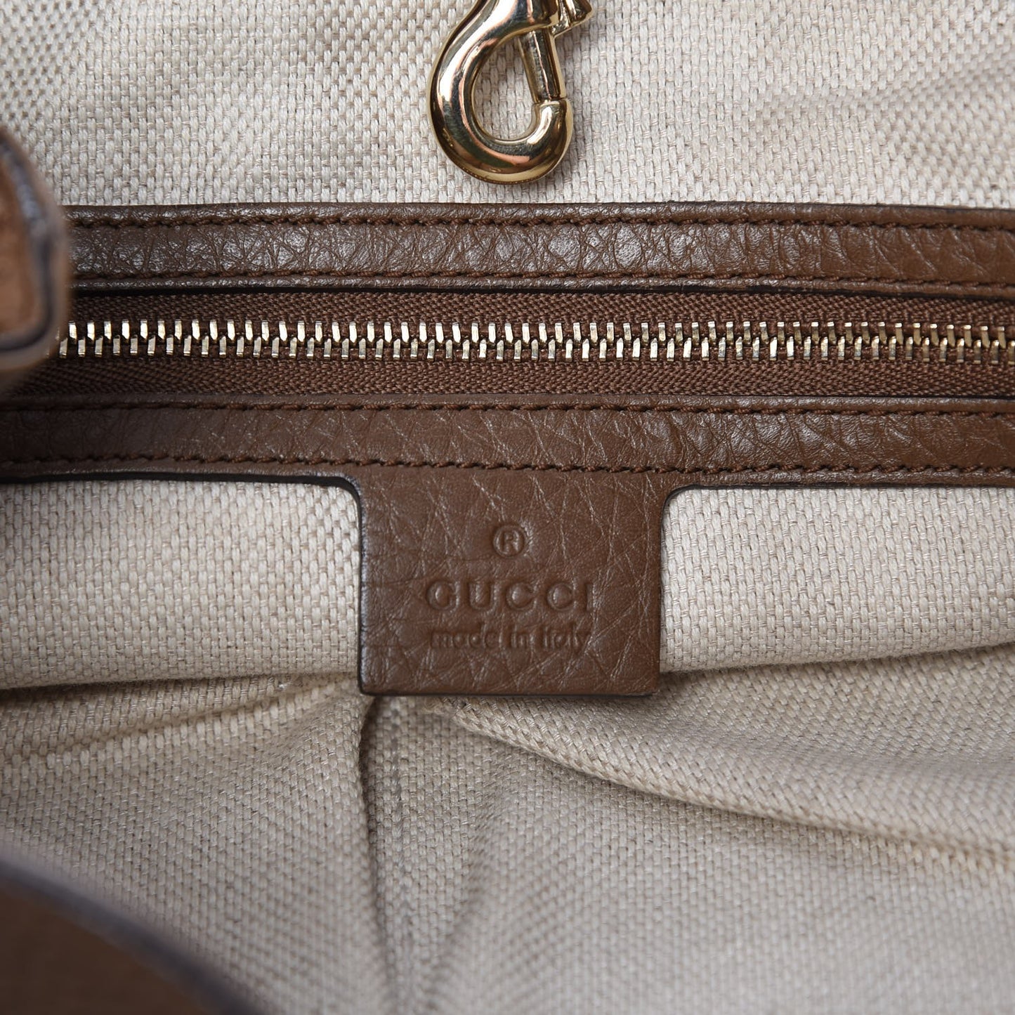 Pebbled Calfskin Medium Soho Chain Shoulder Bag Maple Brown