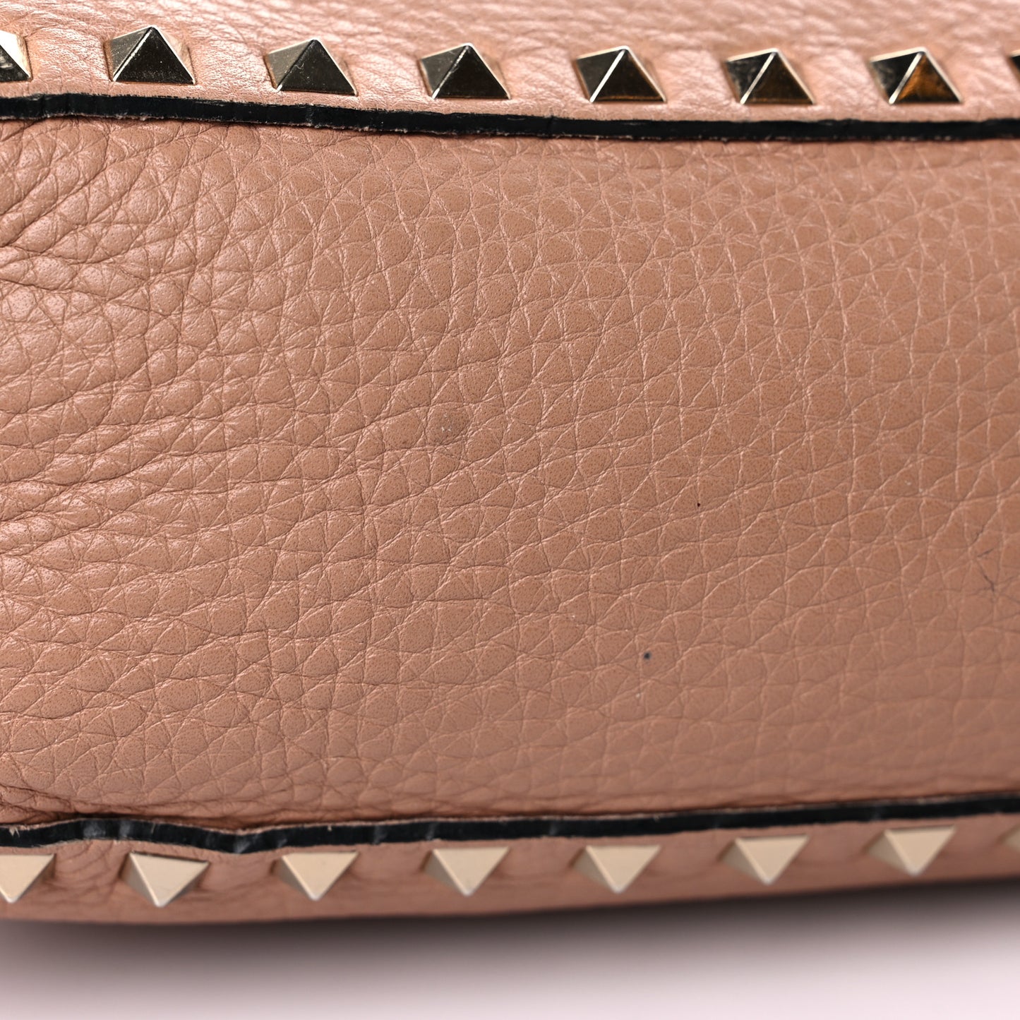 Pebbled Calfskin Small Rockstud Flip-Lock Messenger Bag Soft Noisette