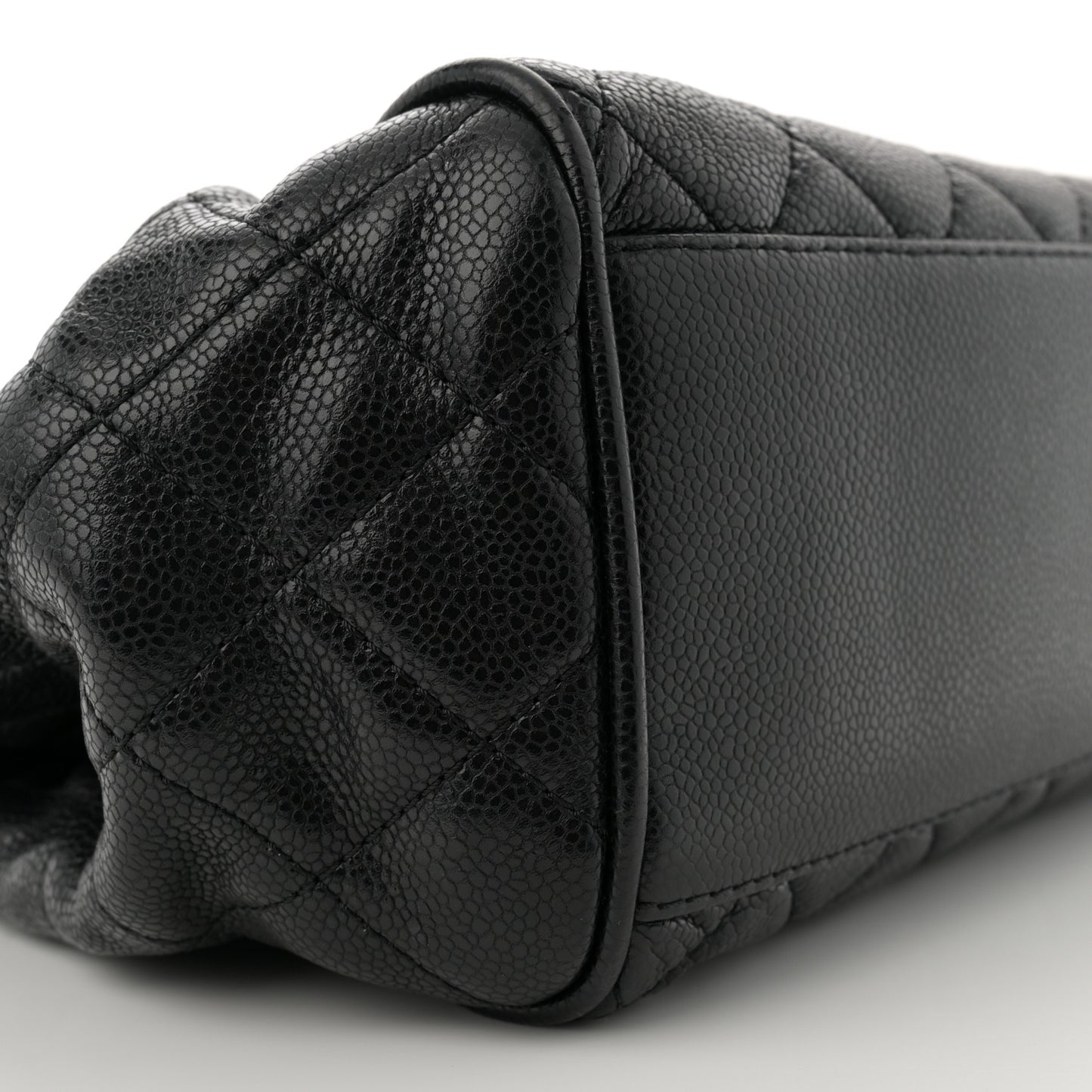 Caviar Quilted Timeless Accordion Flap Black