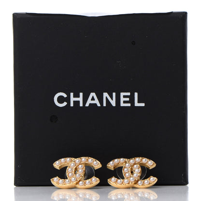 Chanel Pearl CC Earrings Gold 5 of 5