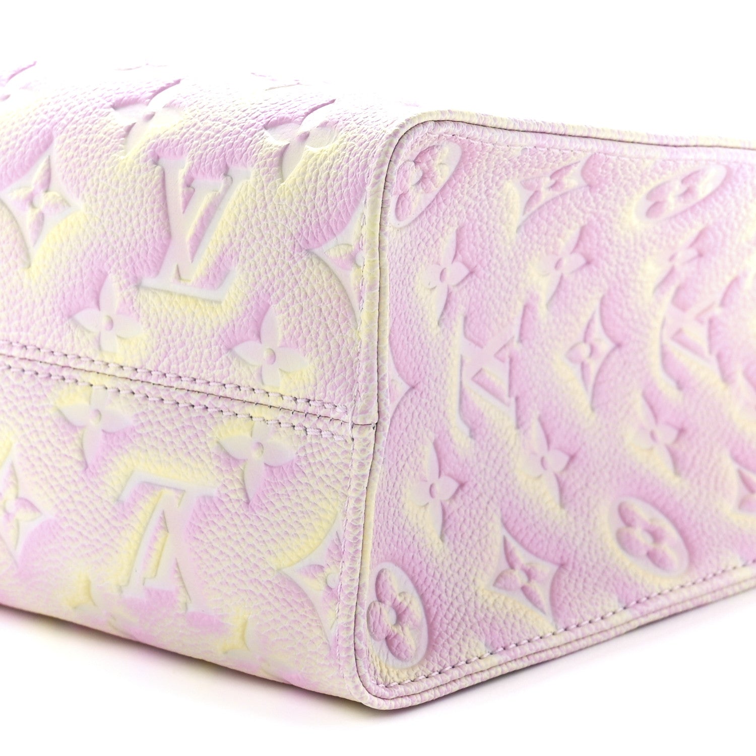 Louis Vuitton Empreinte Monogram Summer Stardust Onthego PM Pink 10 of 11