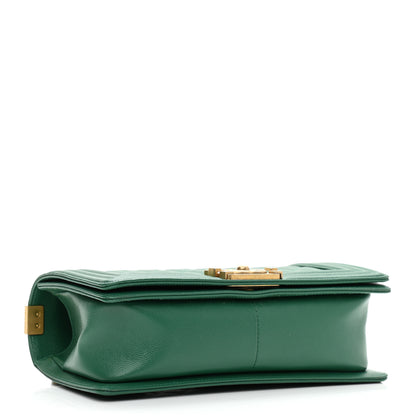 Chanel Caviar Quilted Medium Boy Flap Green 4 of 10