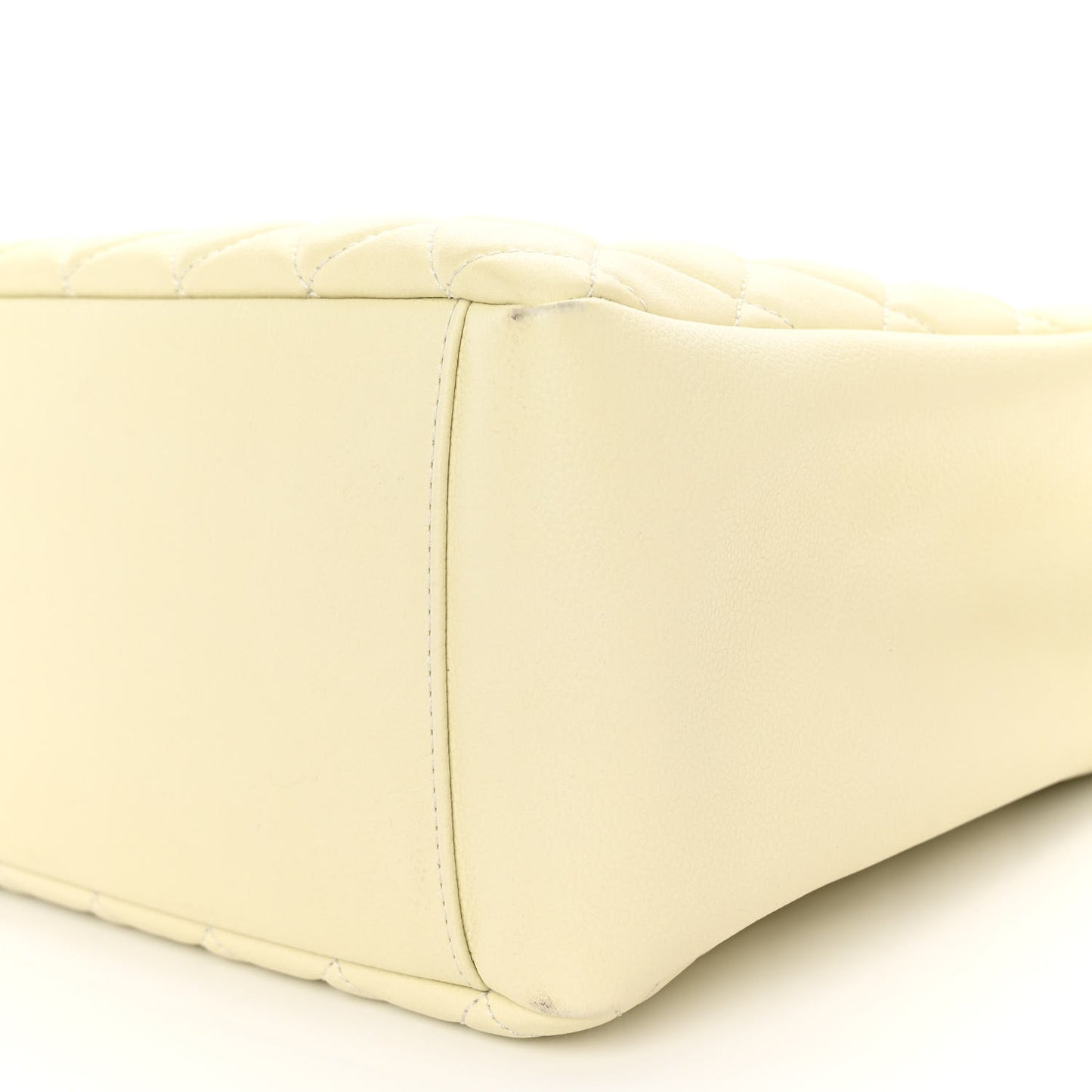 Caviar Quilted Grand Shopping Tote GST White