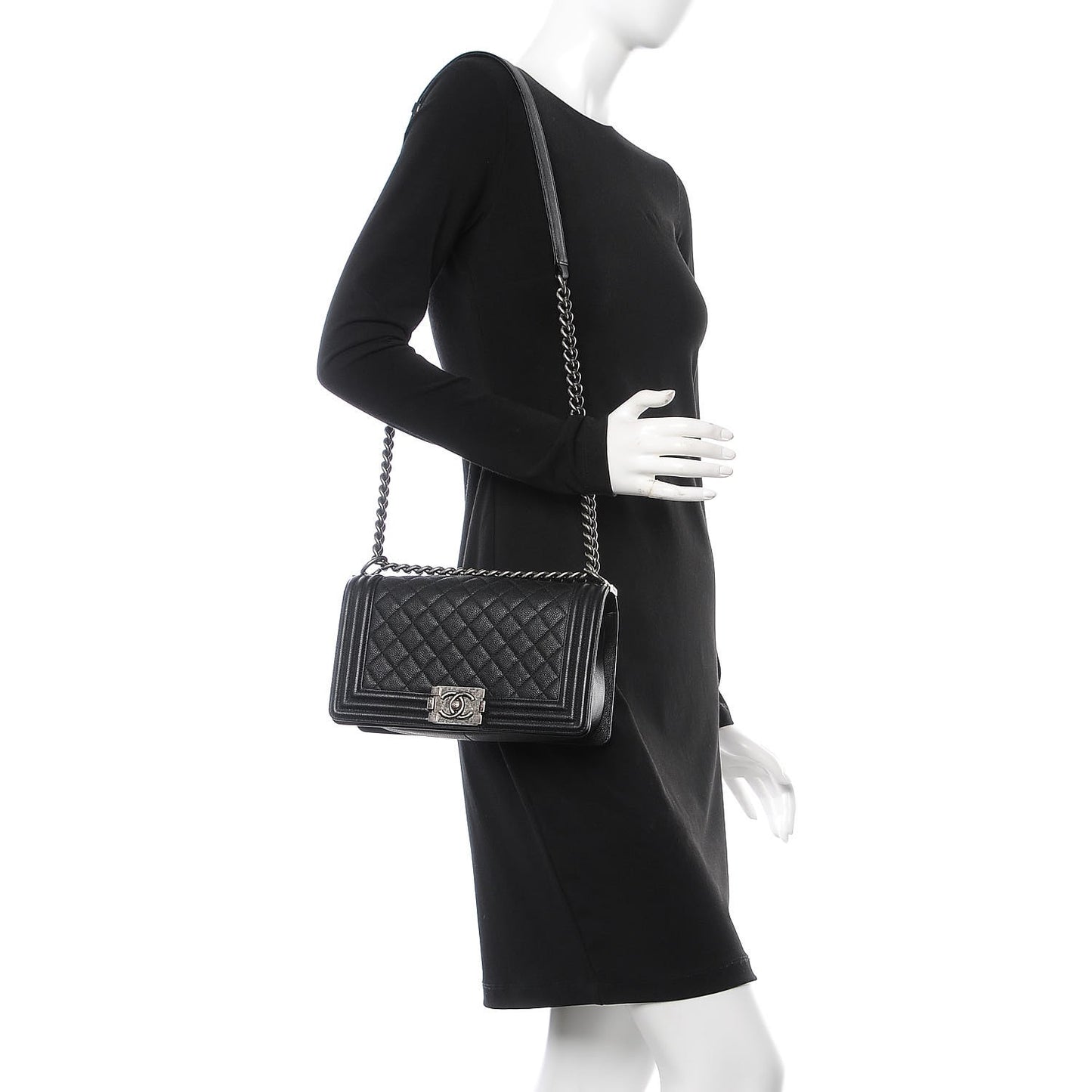 Caviar Quilted Medium Boy Flap Black