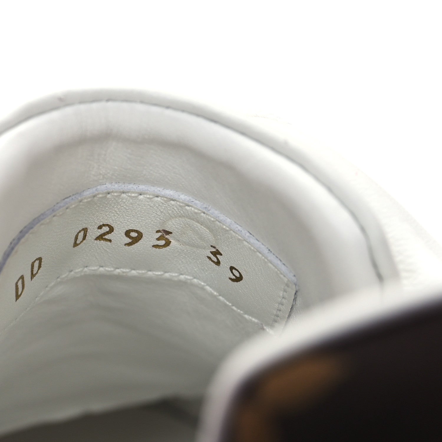 Louis Vuitton Lambskin Embossed Monogram Time Out Sneakers 39 White 8 of 8