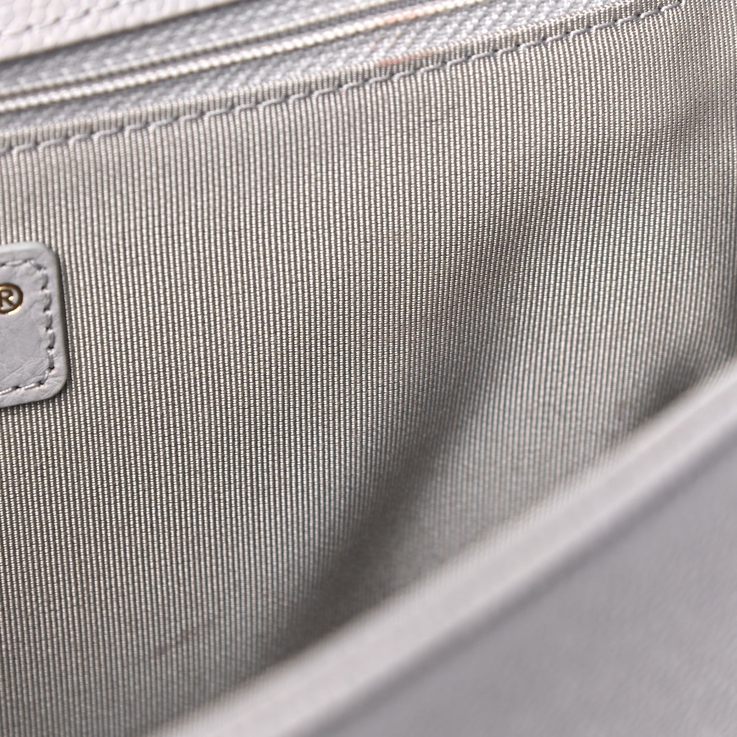 Caviar Quilted New Medium Boy Flap Grey