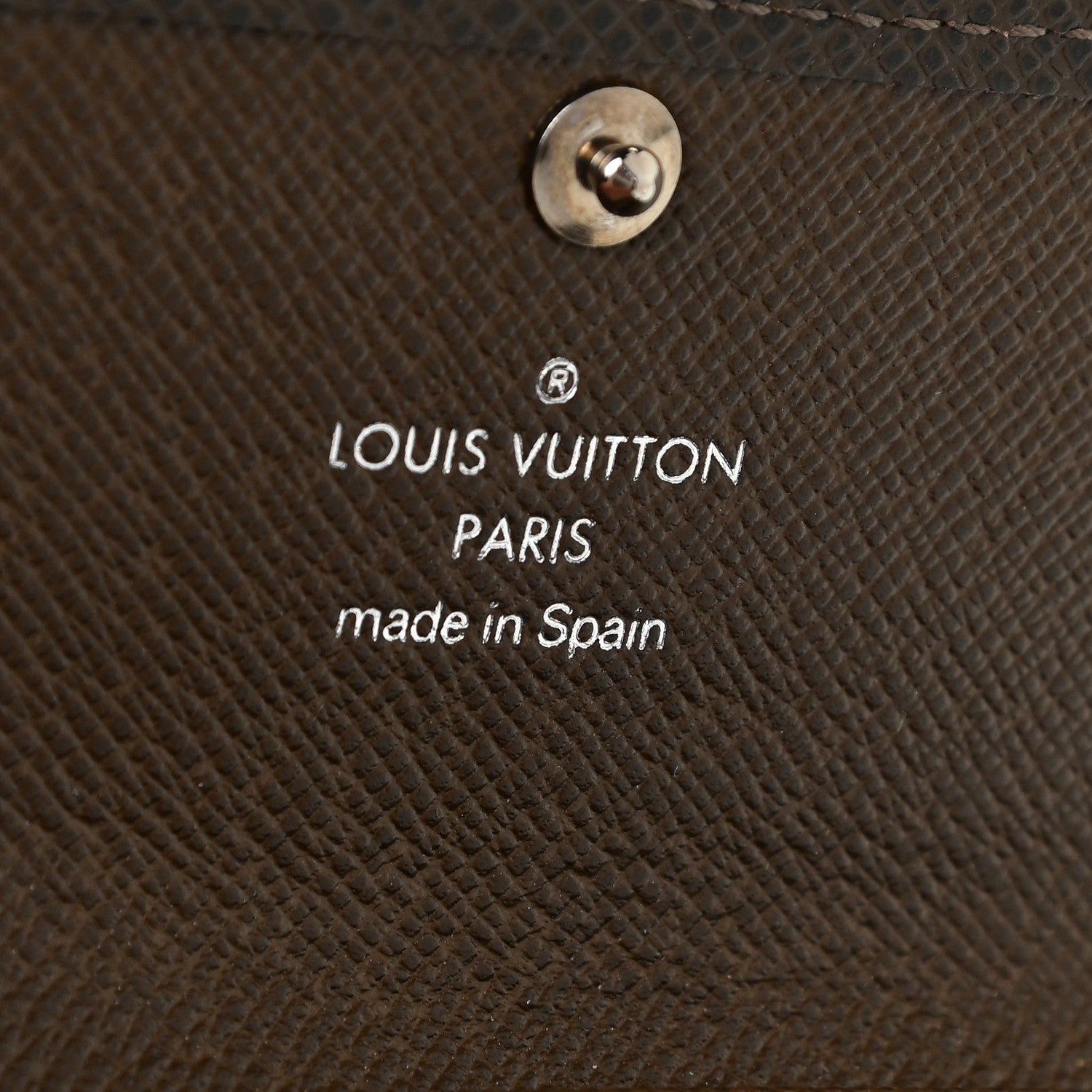 Louis Vuitton Taiga 4 Key Multicles Holder Acajou 8 of 8
